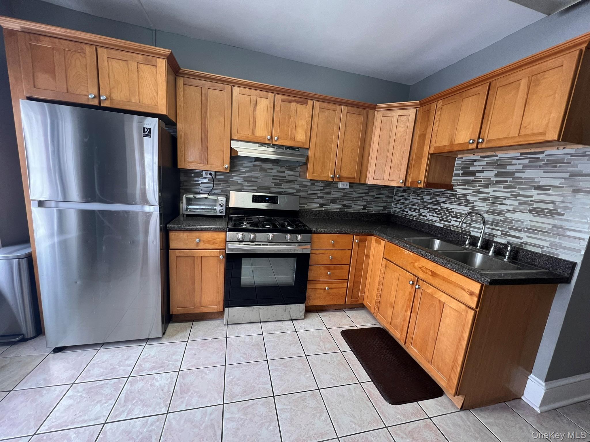 2 Raymond Avenue # 3C, Poughkeepsie, NY 12603