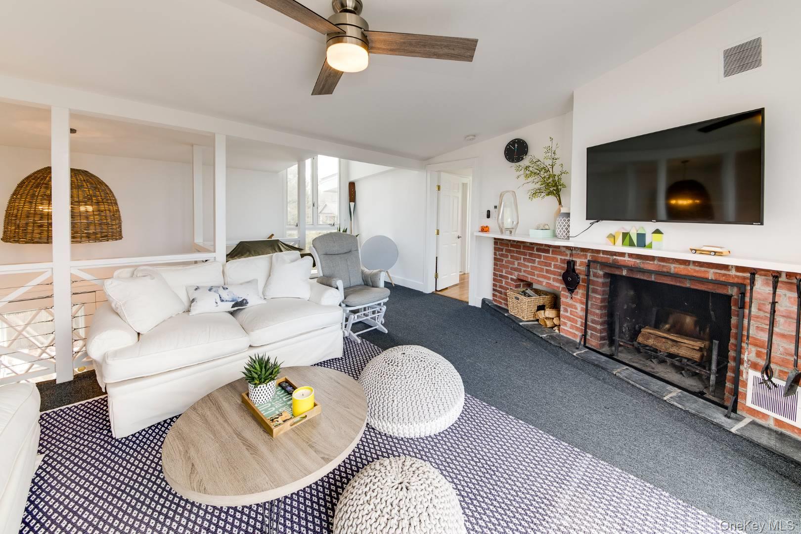 19 Pond Lane, East Hampton, NY 11937