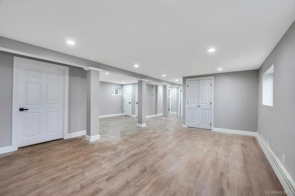 191 Ridge Road, Wheatley Heights, NY 11798