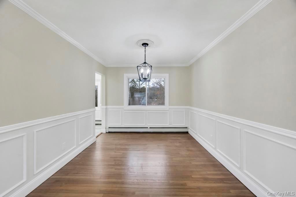 191 Ridge Road, Wheatley Heights, NY 11798