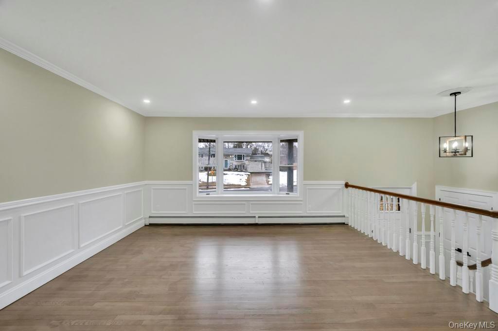 191 Ridge Road, Wheatley Heights, NY 11798