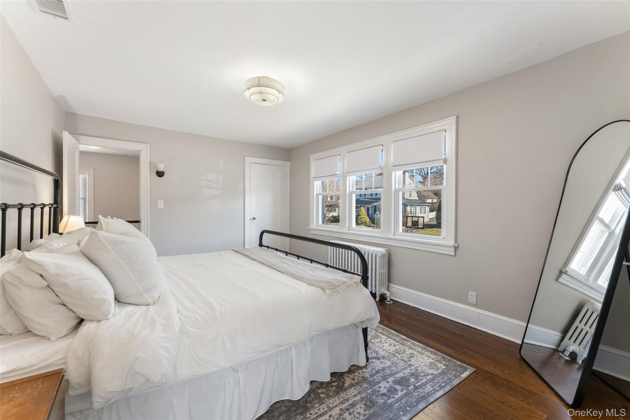 9 Rutgers Place, Scarsdale, NY 10583