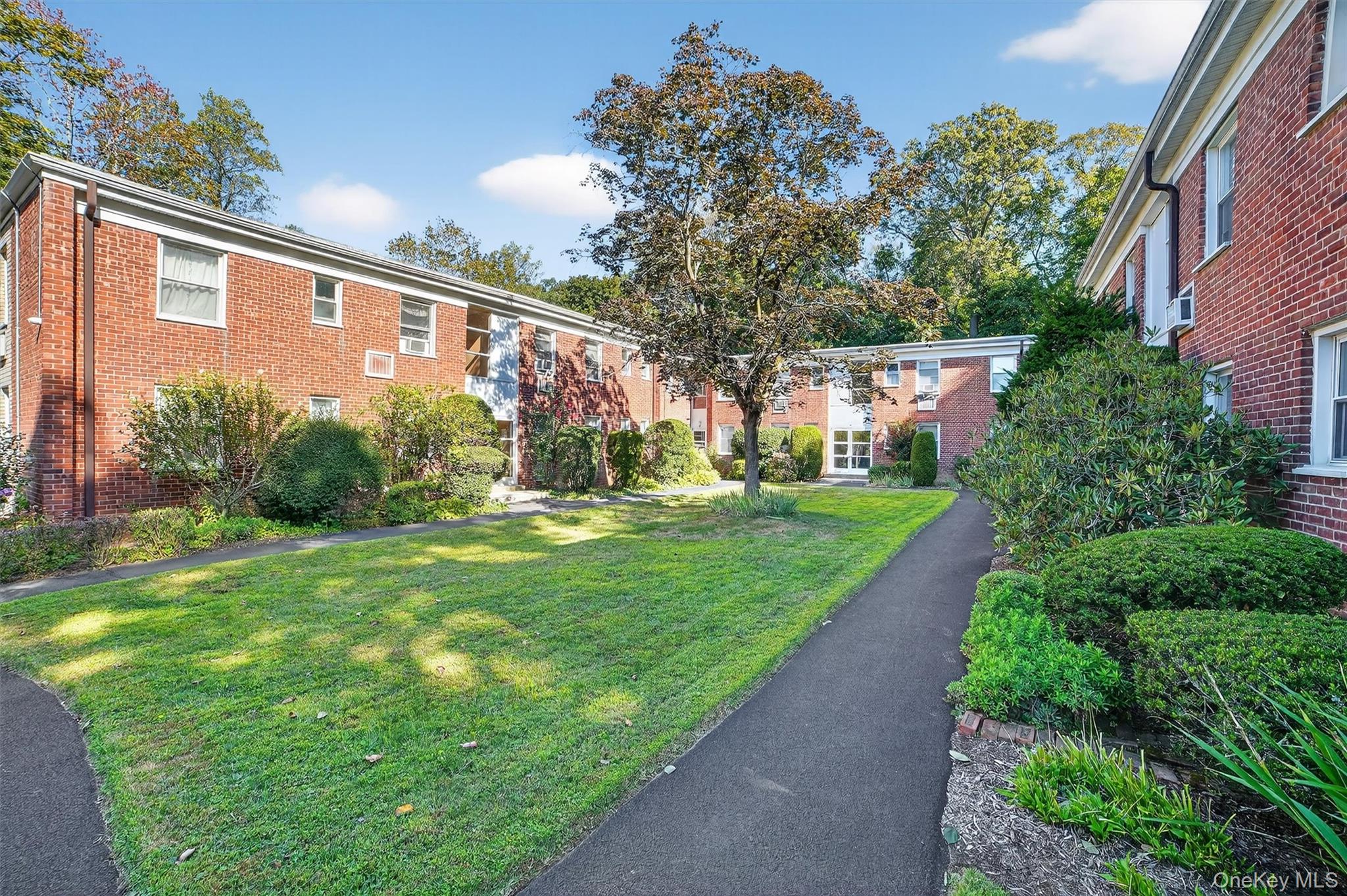 12 Wildwood Road # B20, Hartsdale, NY 10530