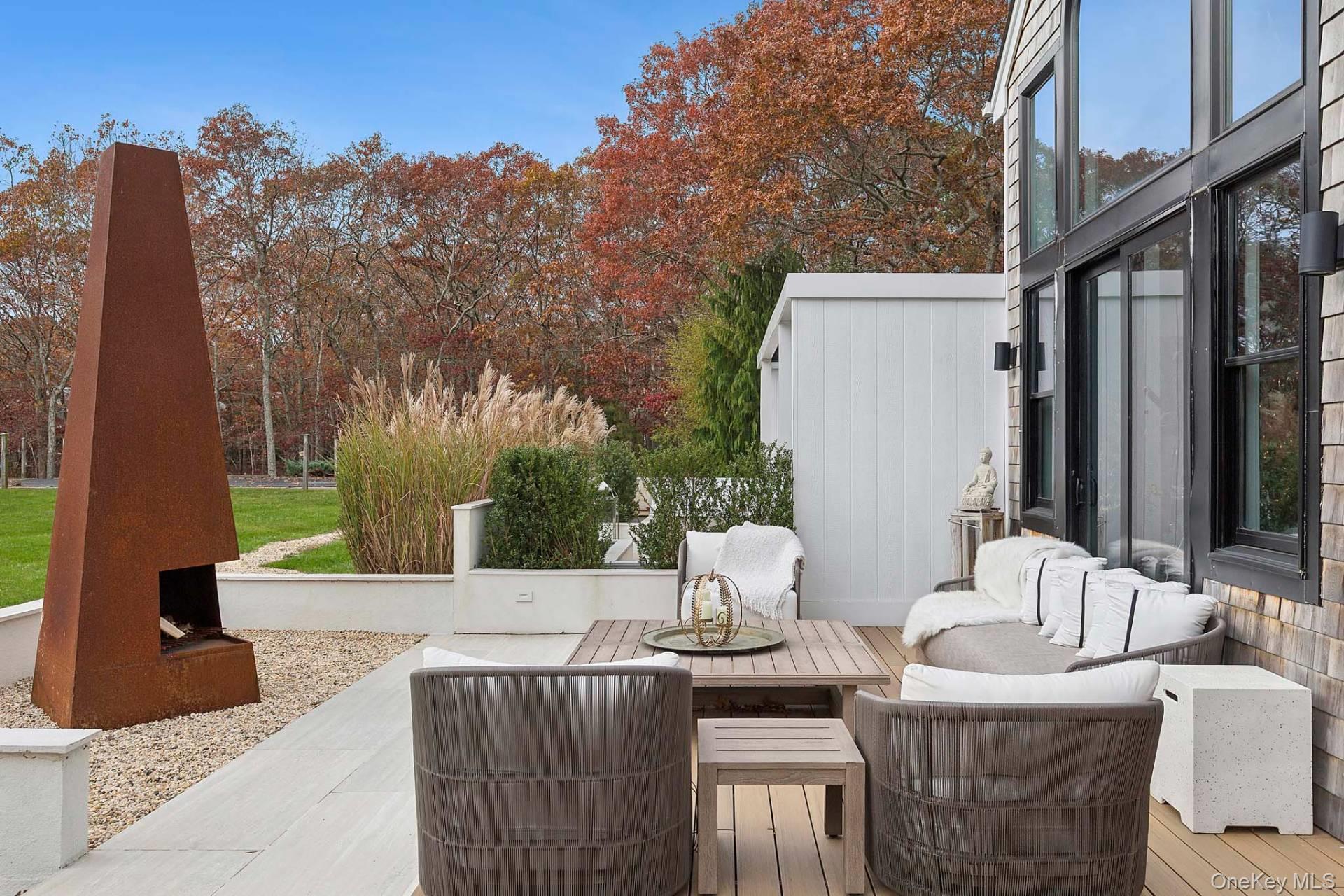 11 Pepi Court, Hampton Bays, NY 11946