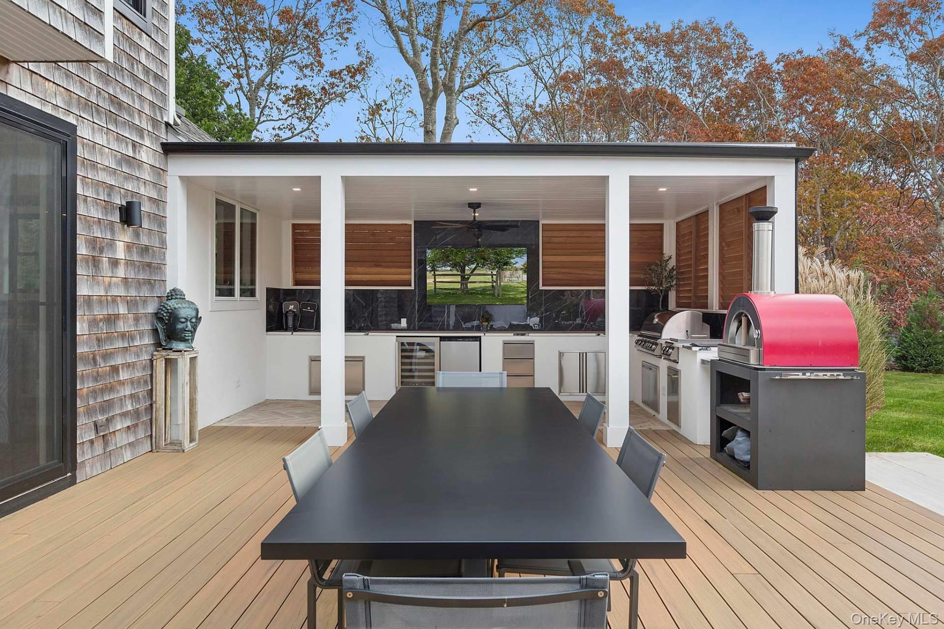 11 Pepi Court, Hampton Bays, NY 11946