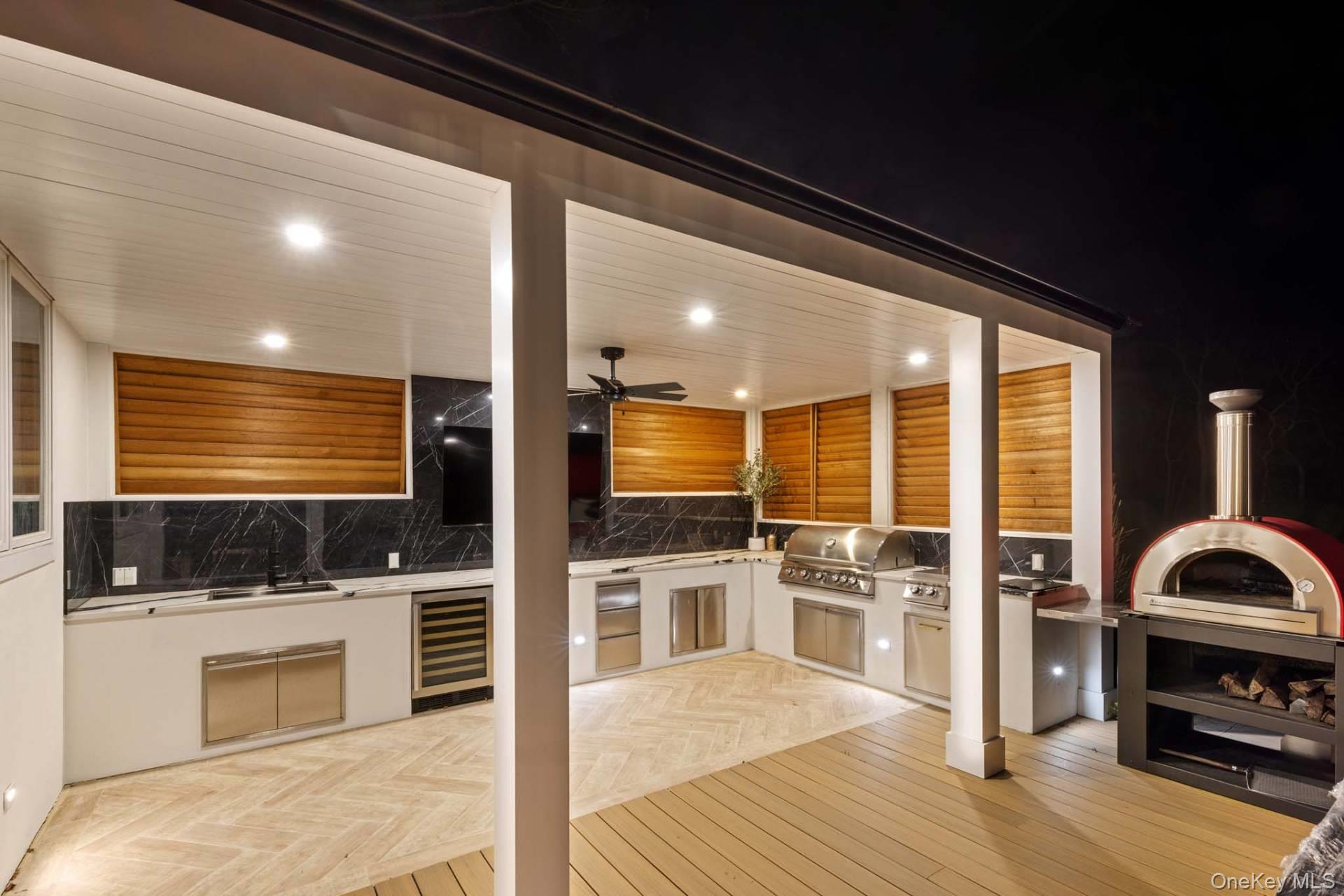 11 Pepi Court, Hampton Bays, NY 11946