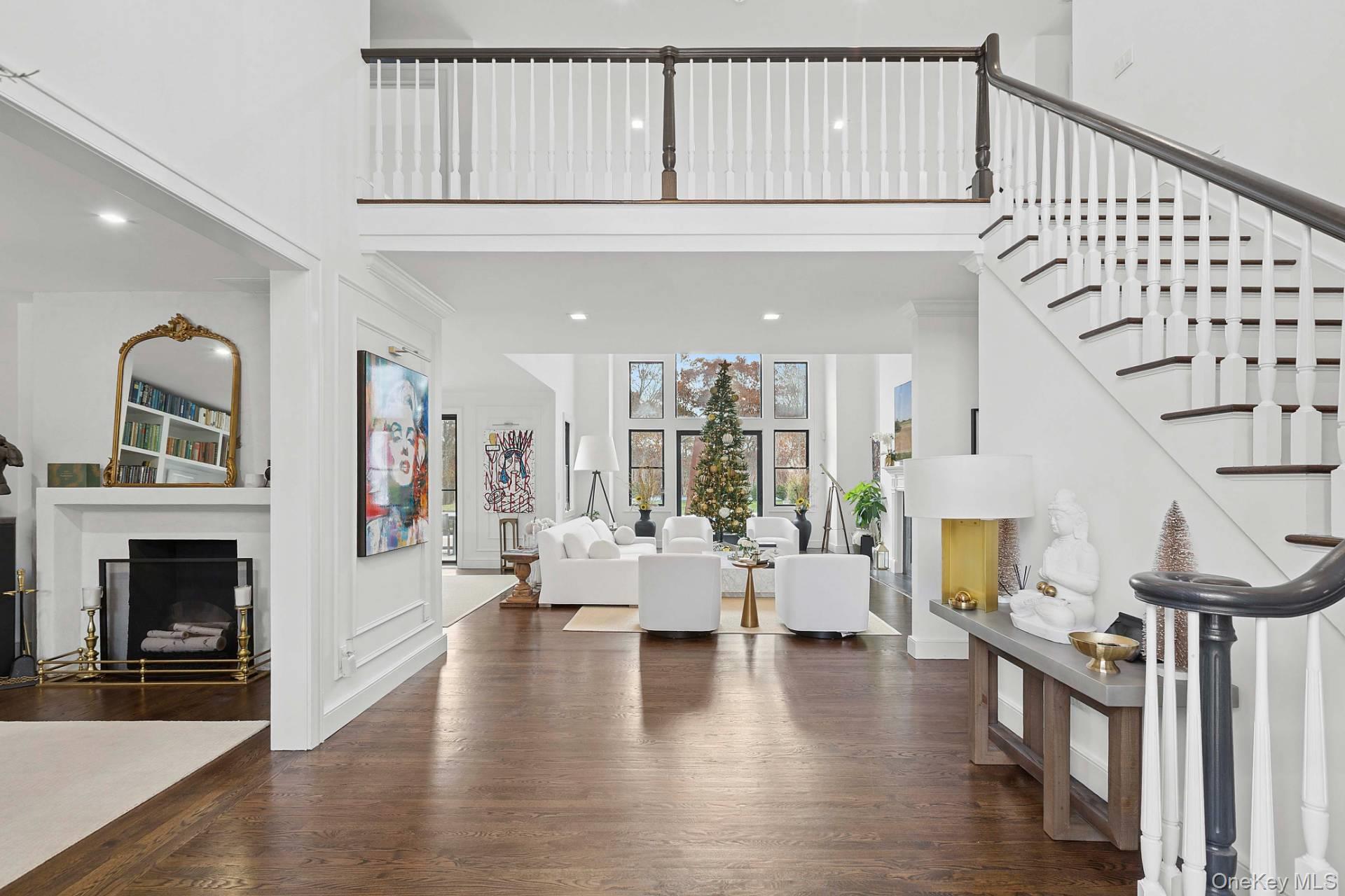 11 Pepi Court, Hampton Bays, NY 11946