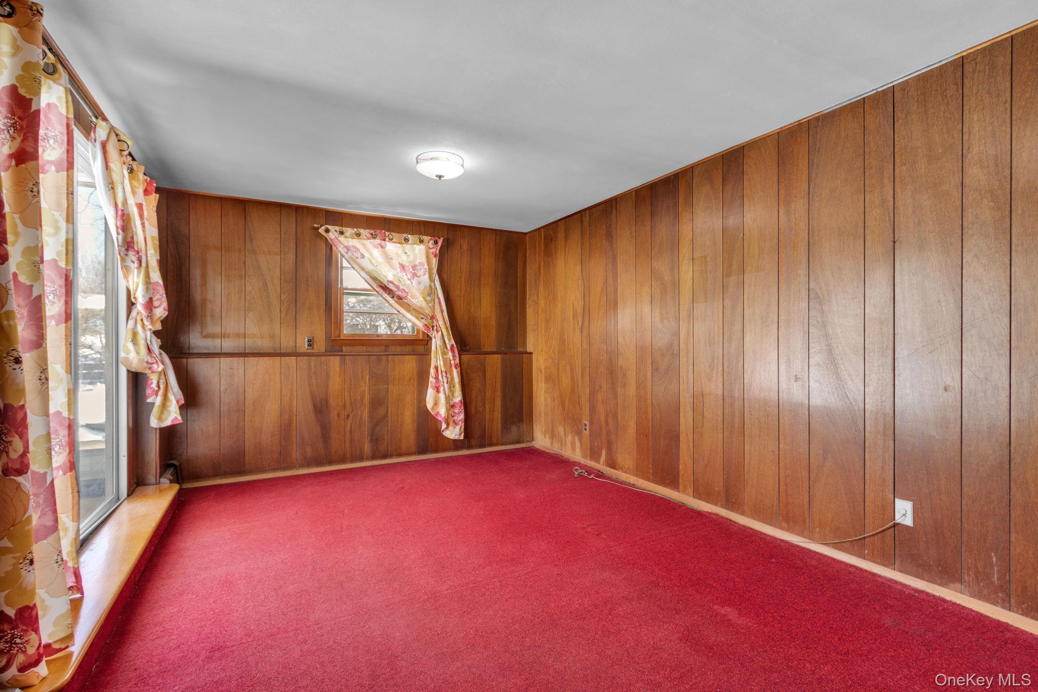 7 Lake Drive, Sparkill, NY 10976