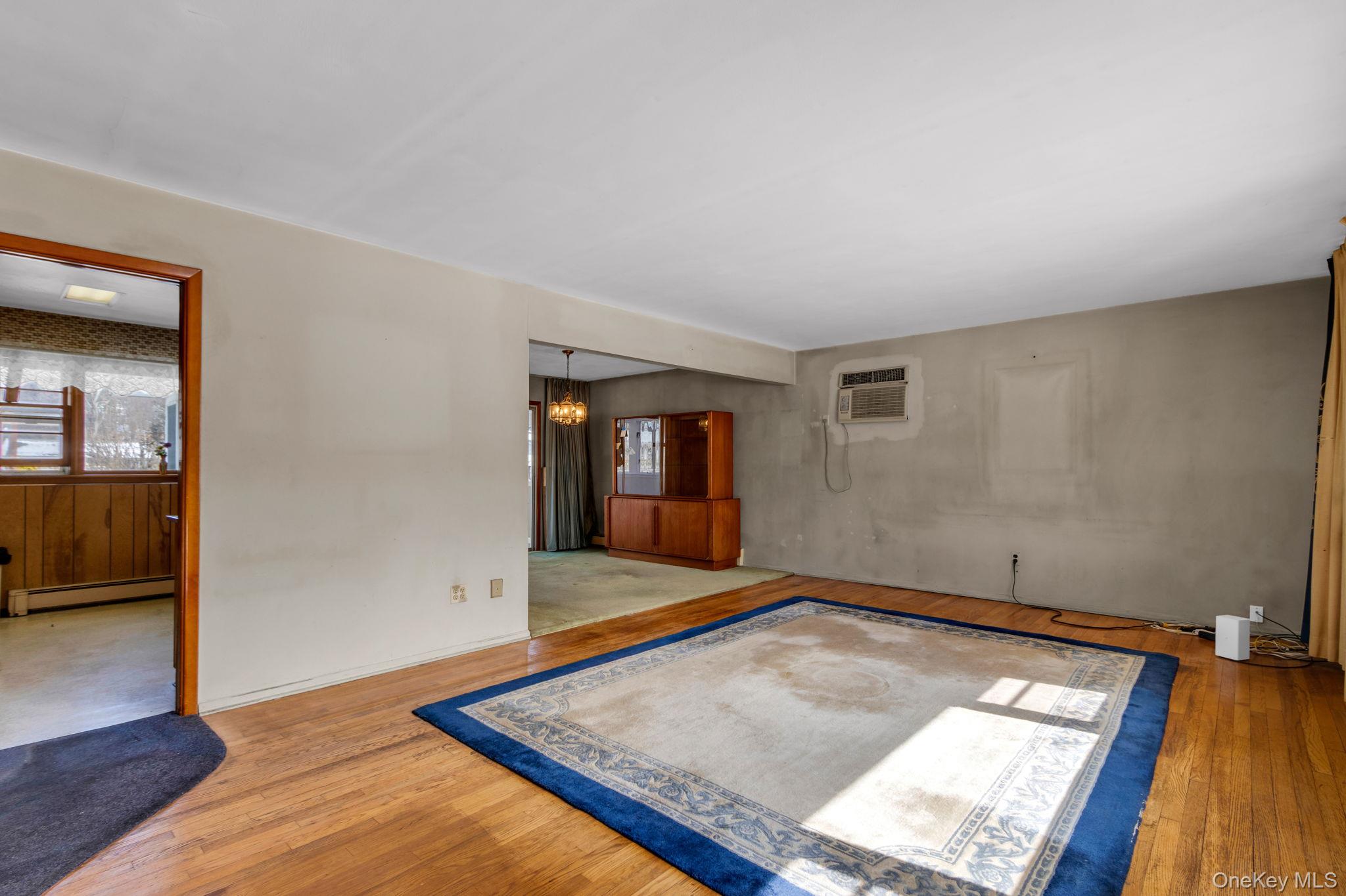 7 Lake Drive, Sparkill, NY 10976