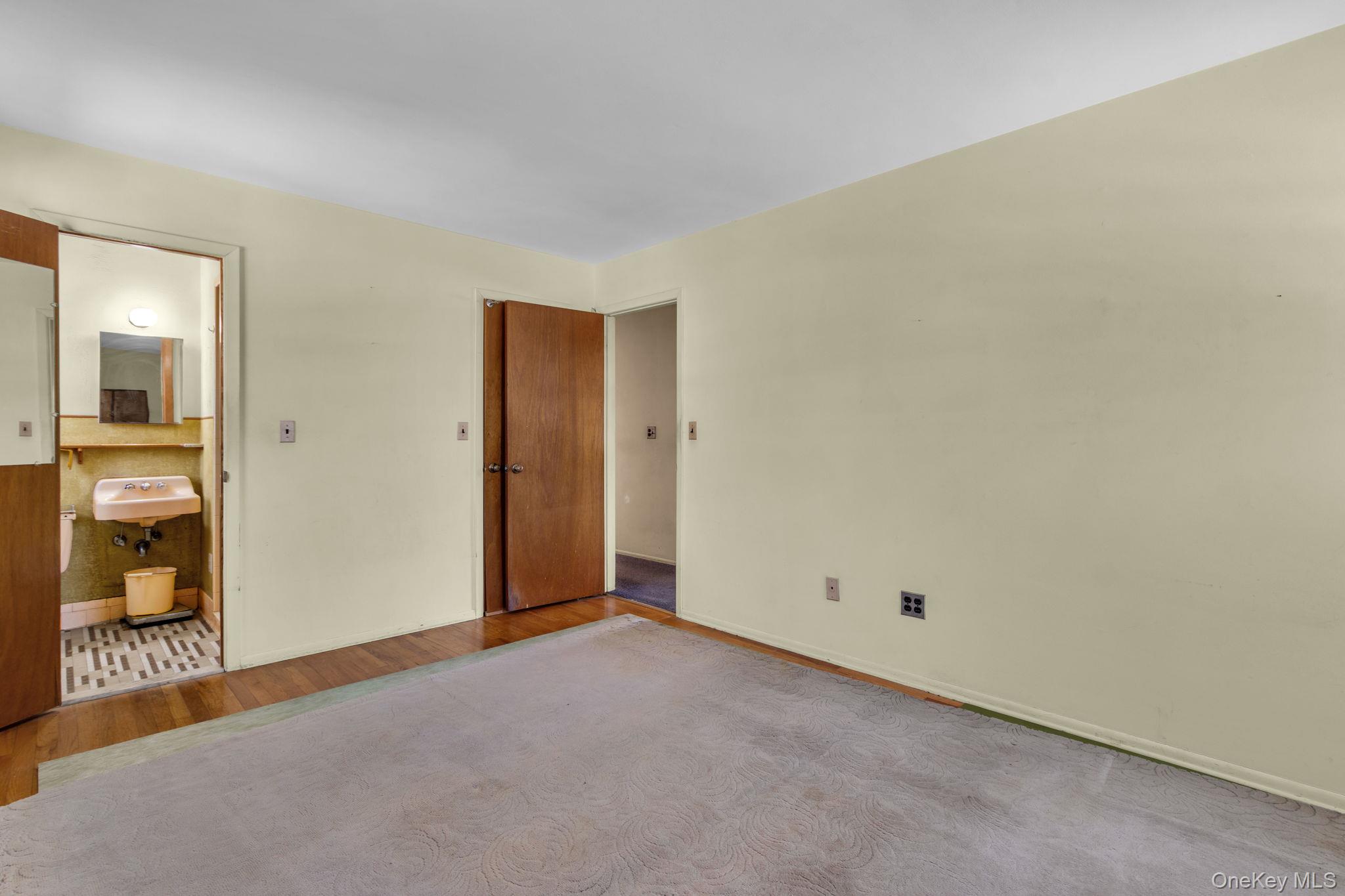 7 Lake Drive, Sparkill, NY 10976