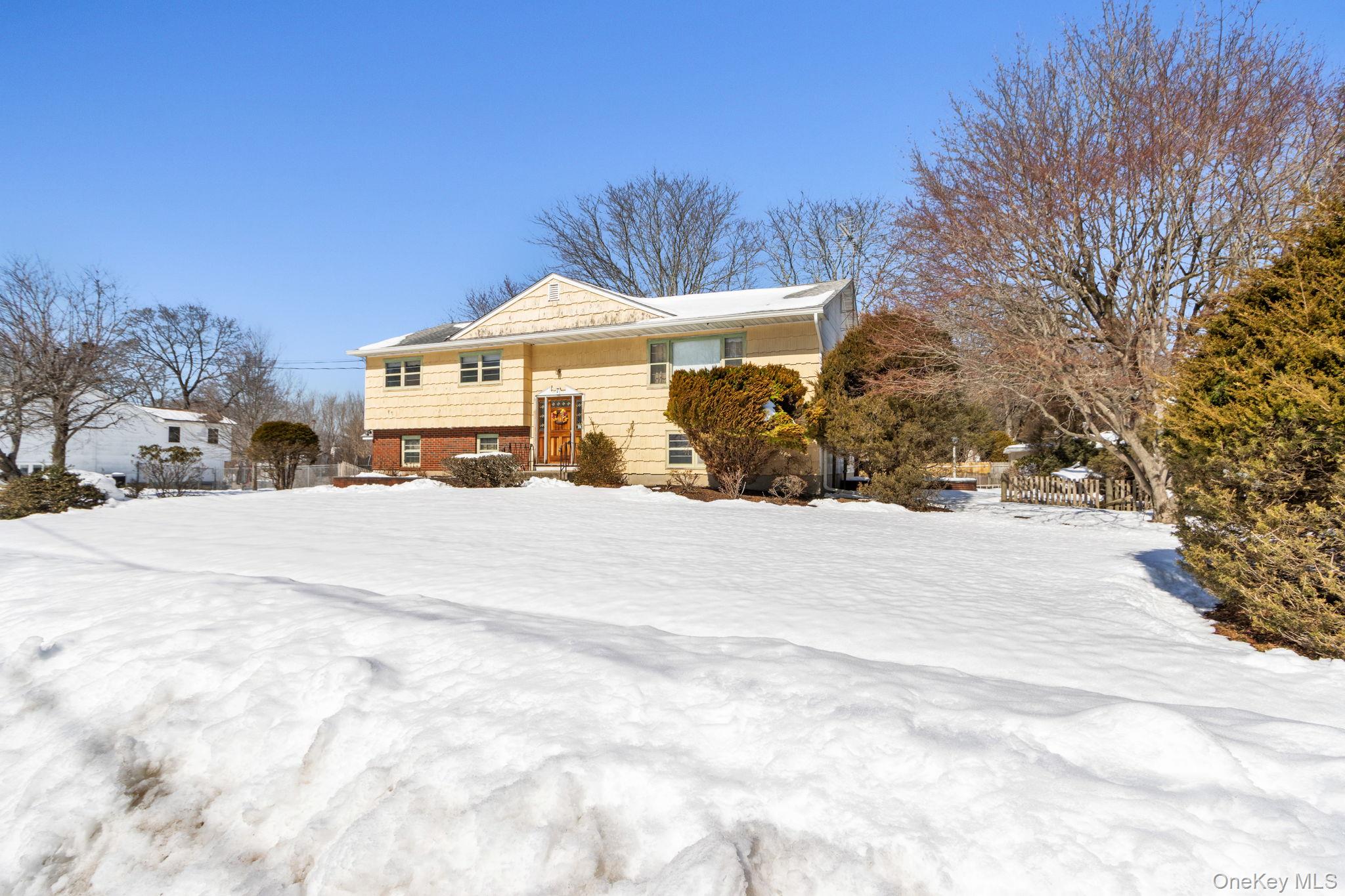 7 Lake Drive, Sparkill, NY 10976