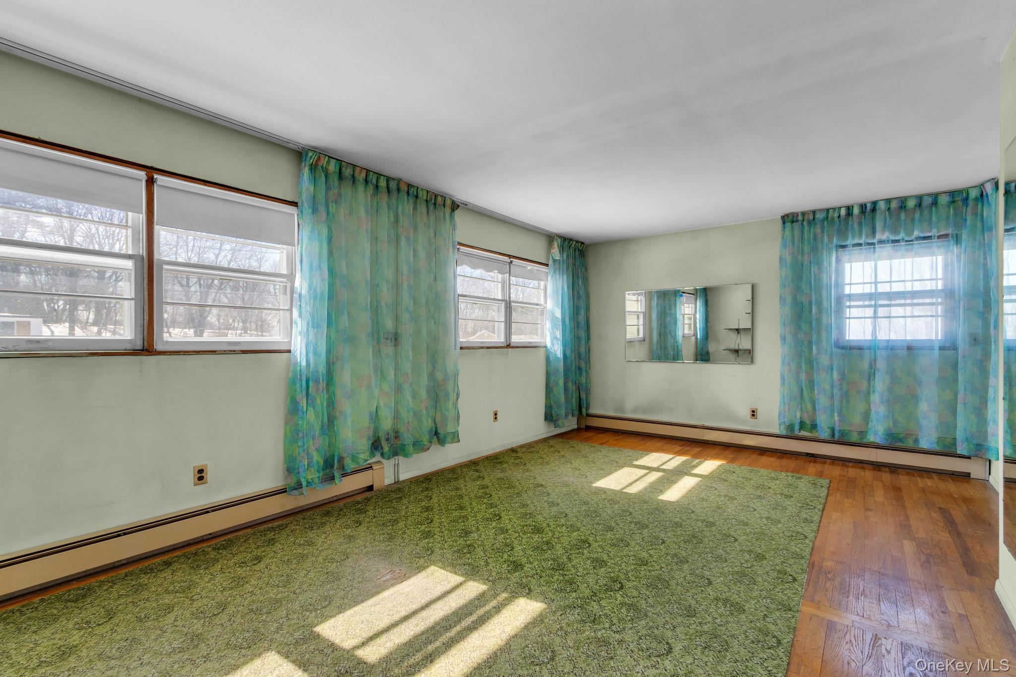 7 Lake Drive, Sparkill, NY 10976