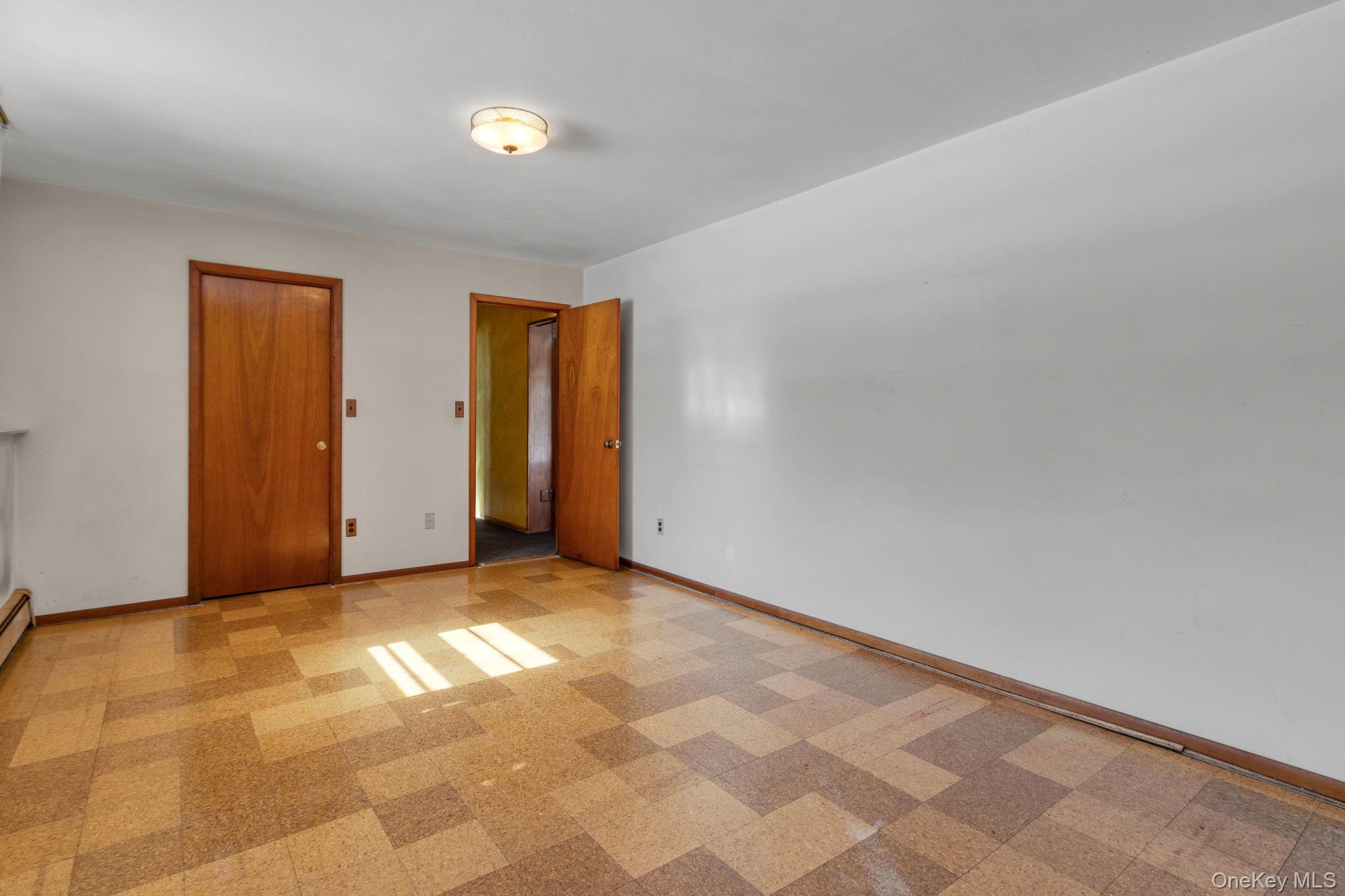 7 Lake Drive, Sparkill, NY 10976