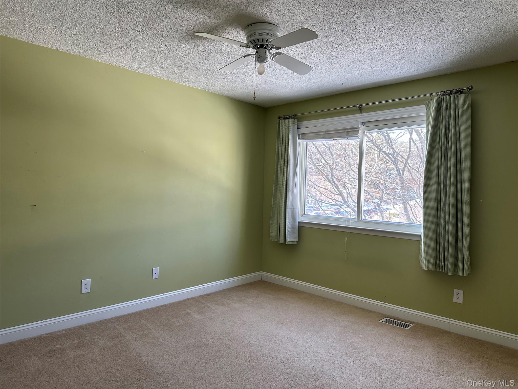 223 Springmeadow Drive # E, Holbrook, NY 11741