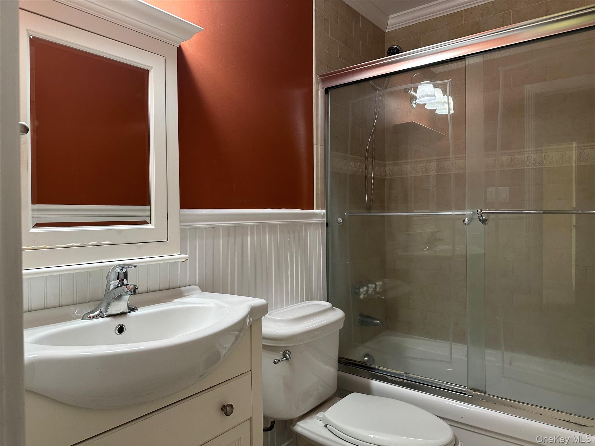 223 Springmeadow Drive # E, Holbrook, NY 11741