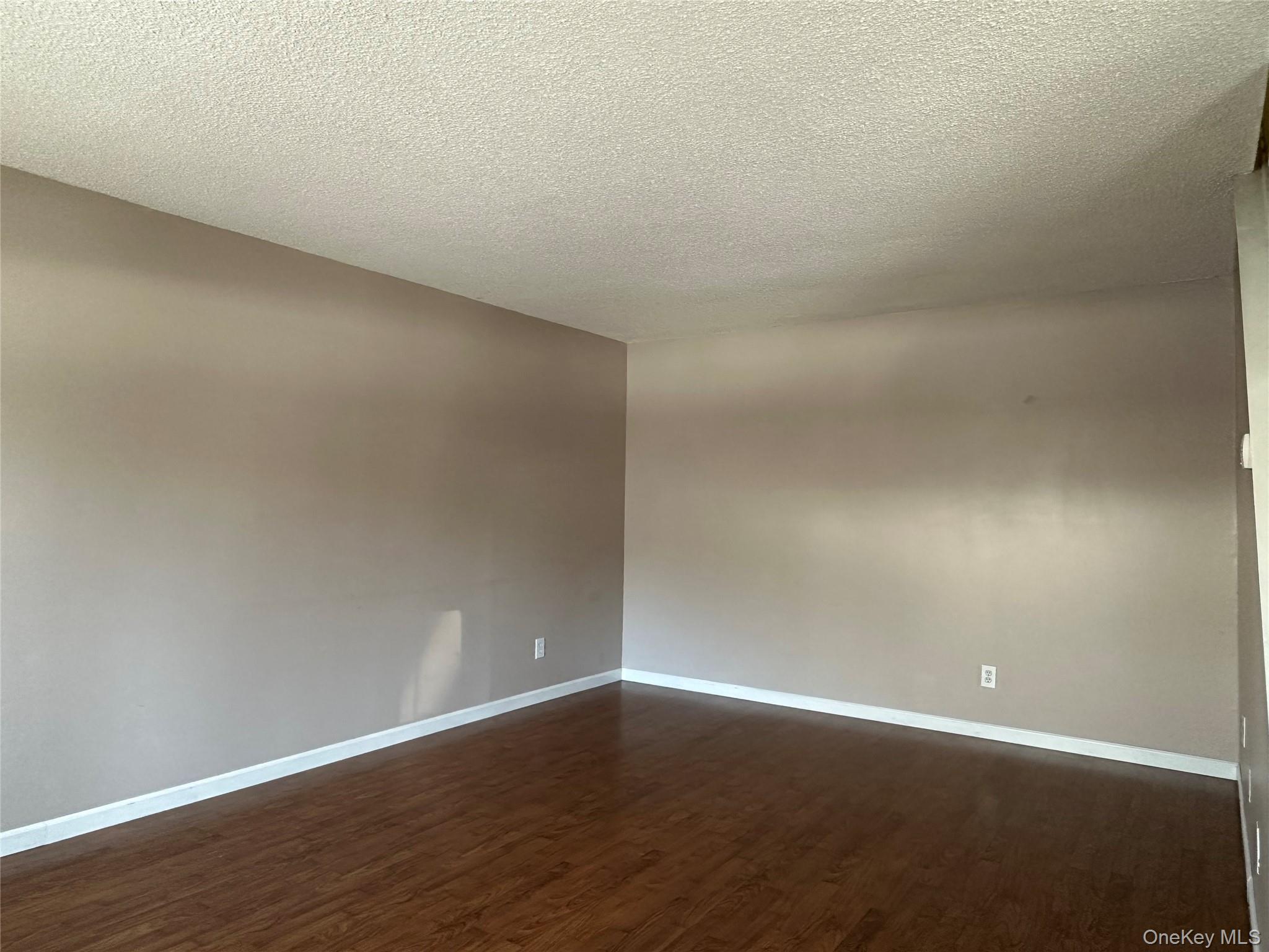 223 Springmeadow Drive # E, Holbrook, NY 11741