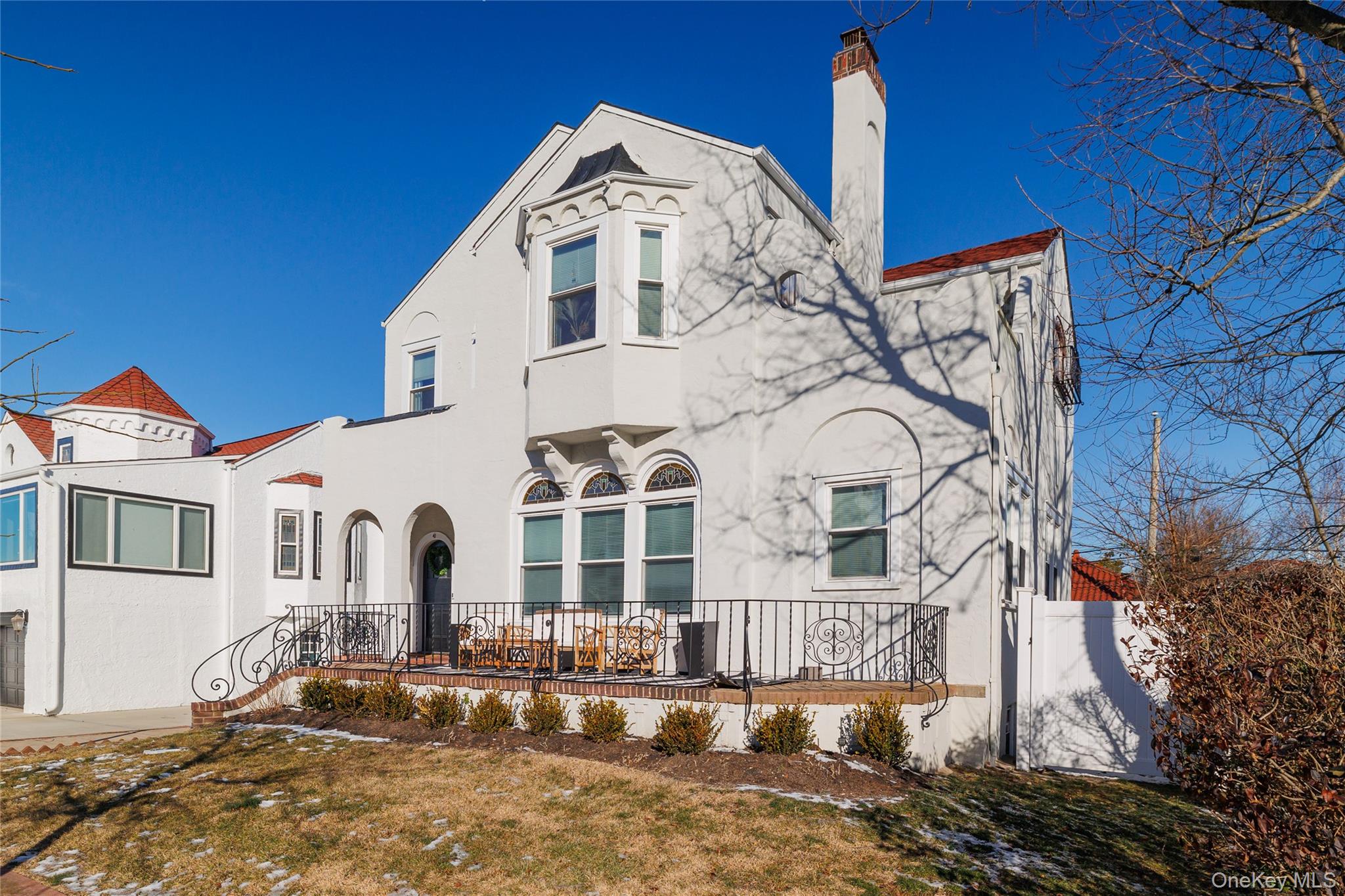 41 W Penn Street # Main F, Long Beach, NY 11561