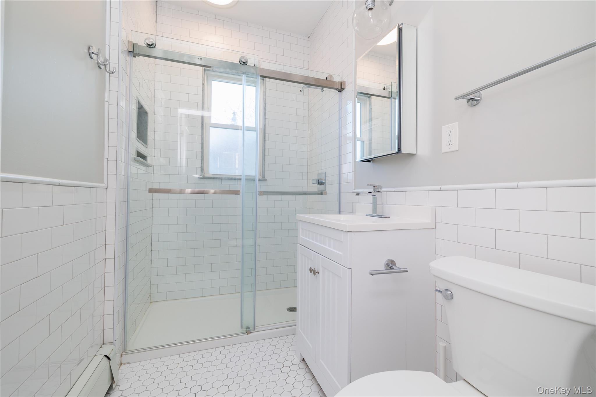 41 W Penn Street # Main F, Long Beach, NY 11561