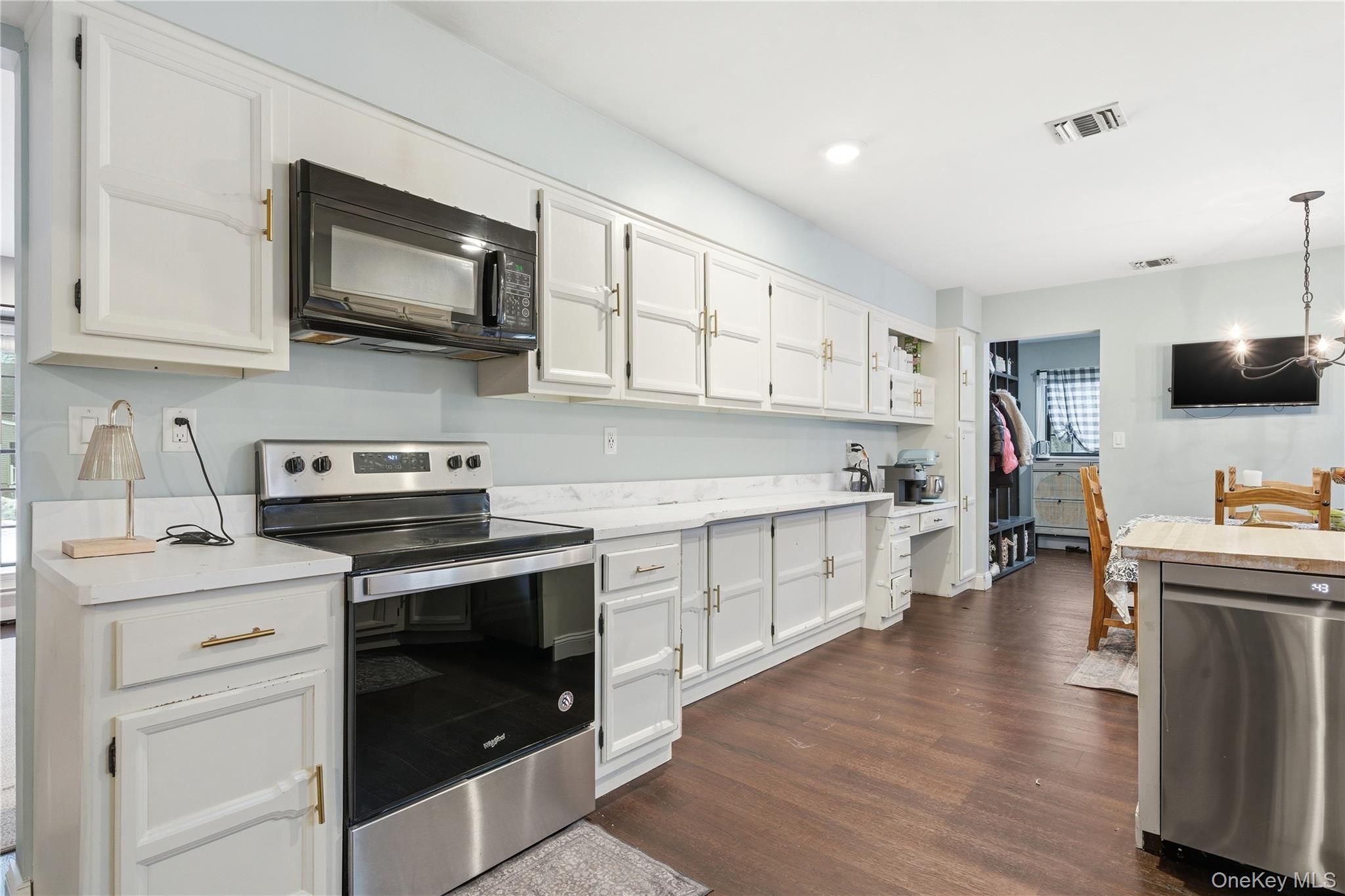 4 Teal Crescent, Great River, NY 11739