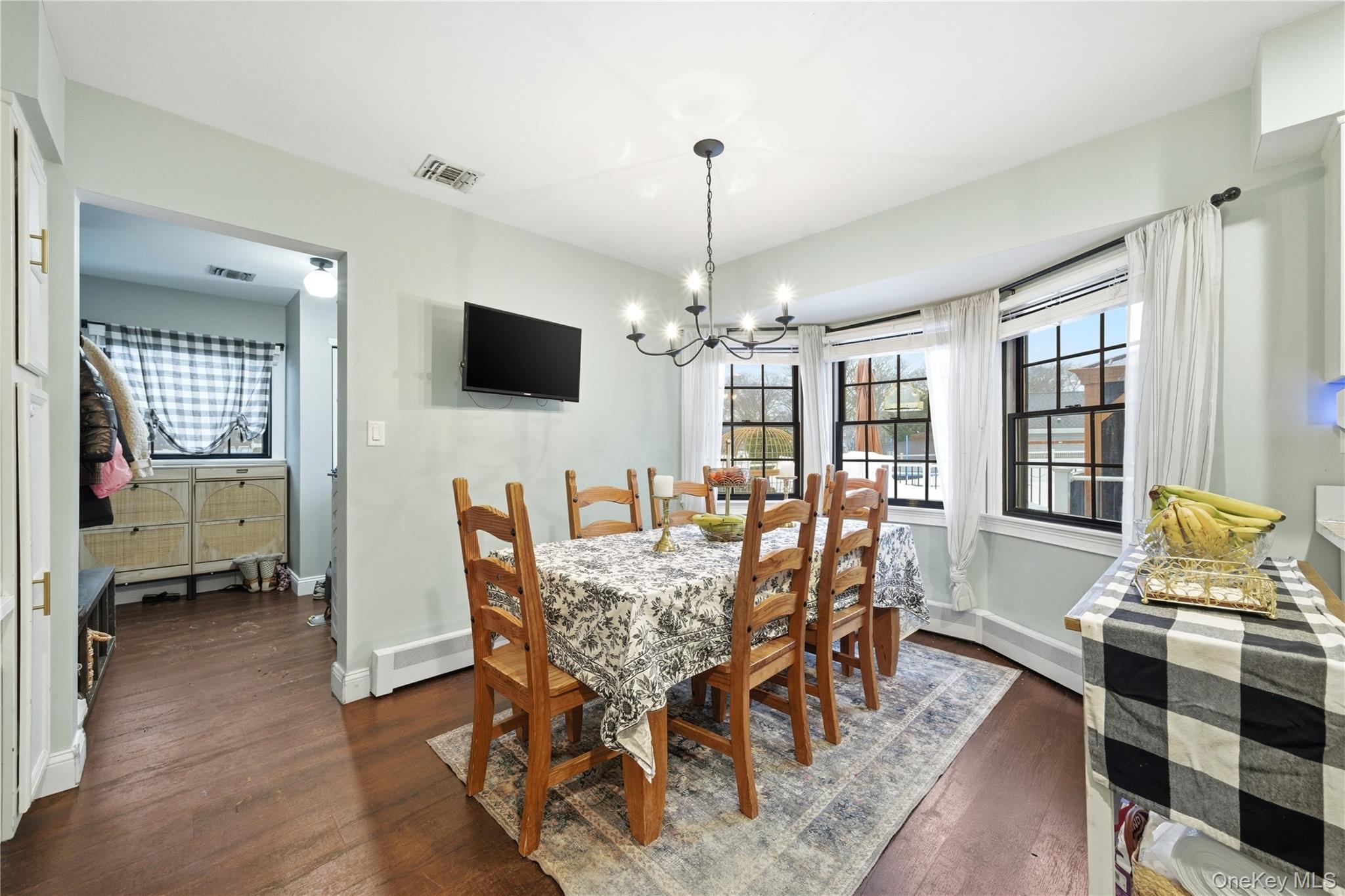 4 Teal Crescent, Great River, NY 11739