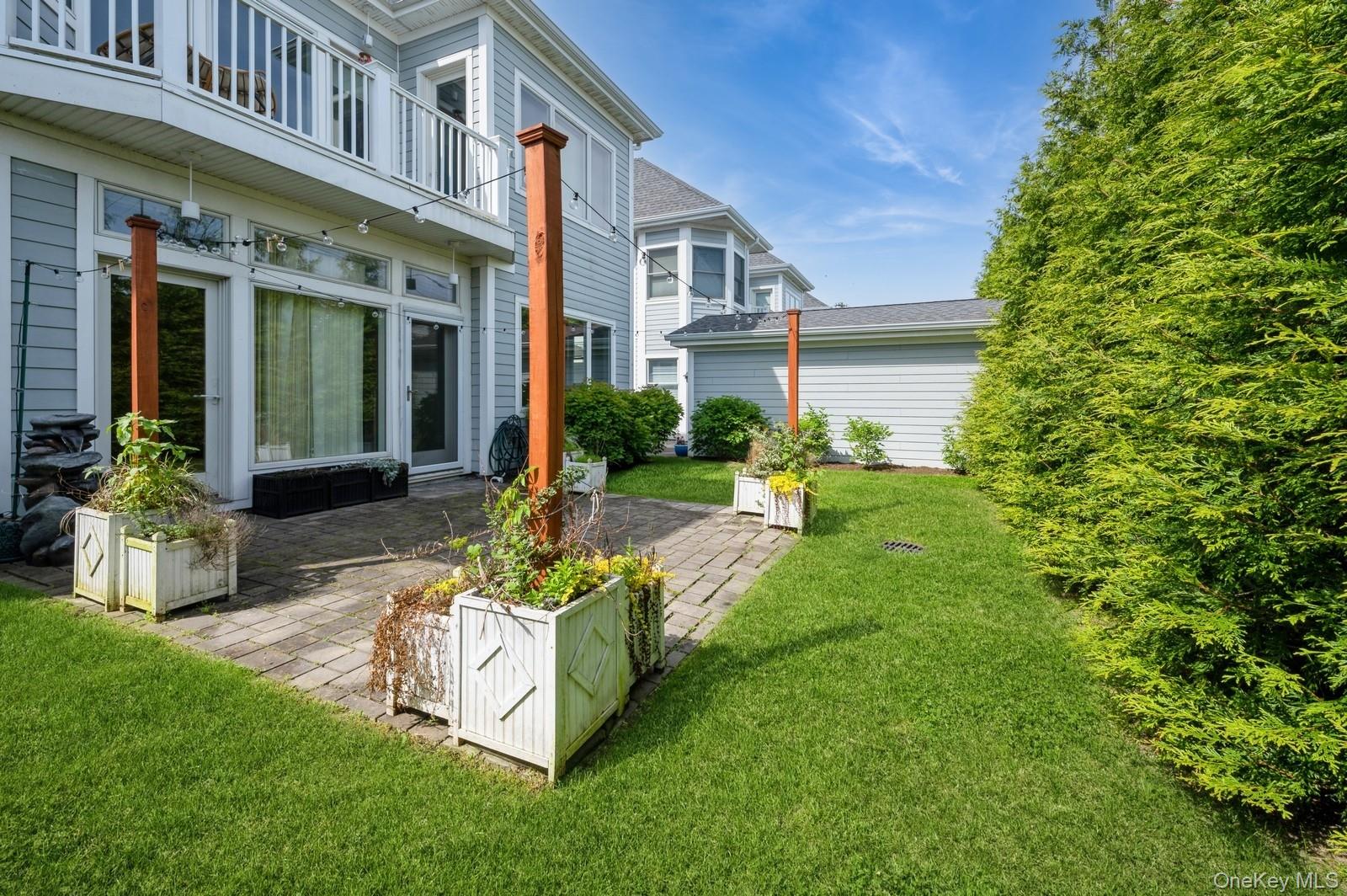 13 Island Point # 13, Bronx, NY 10464