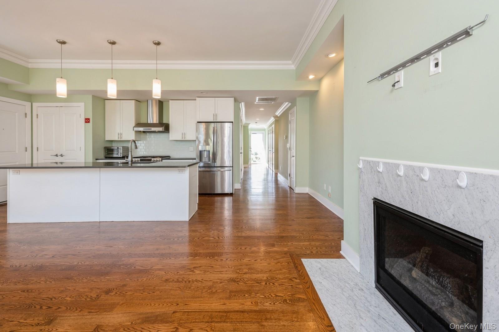 13 Island Point # 13, Bronx, NY 10464