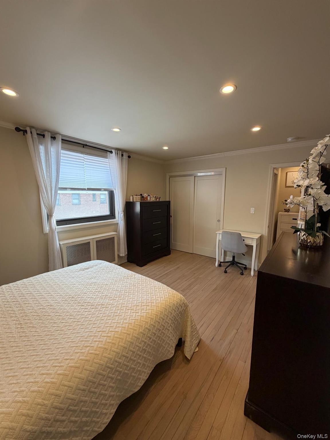 1776 166th Street # 4170, Whitestone, NY 11357