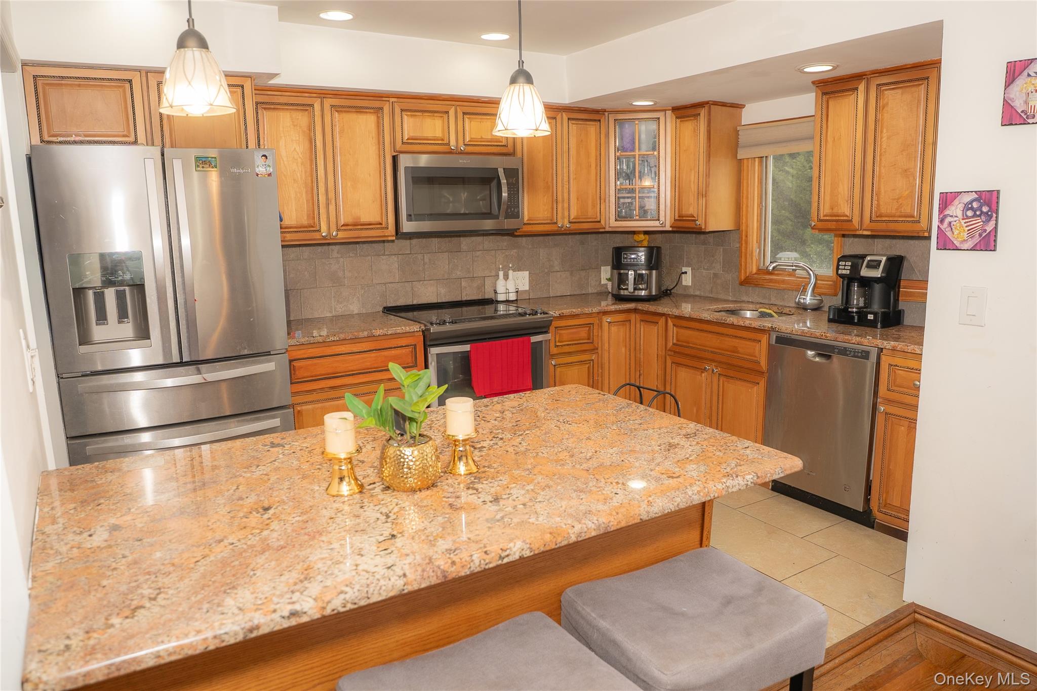 1682 Church Street, Holbrook, NY 11741