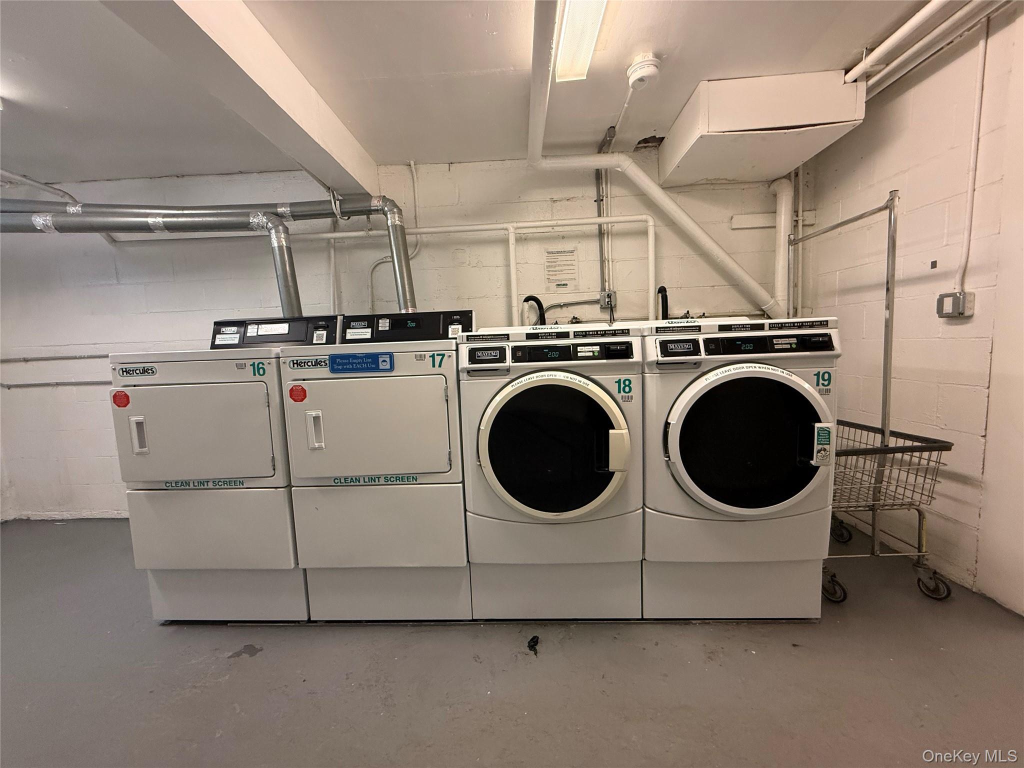 3 Hook Road # 33B, Poughkeepsie, NY 12601