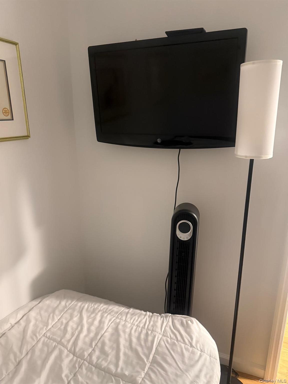 601 Chestnut Street # A-21, Cedarhurst, NY 11516