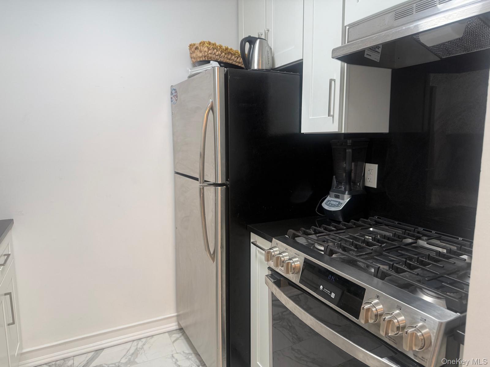 601 Chestnut Street # A-21, Cedarhurst, NY 11516