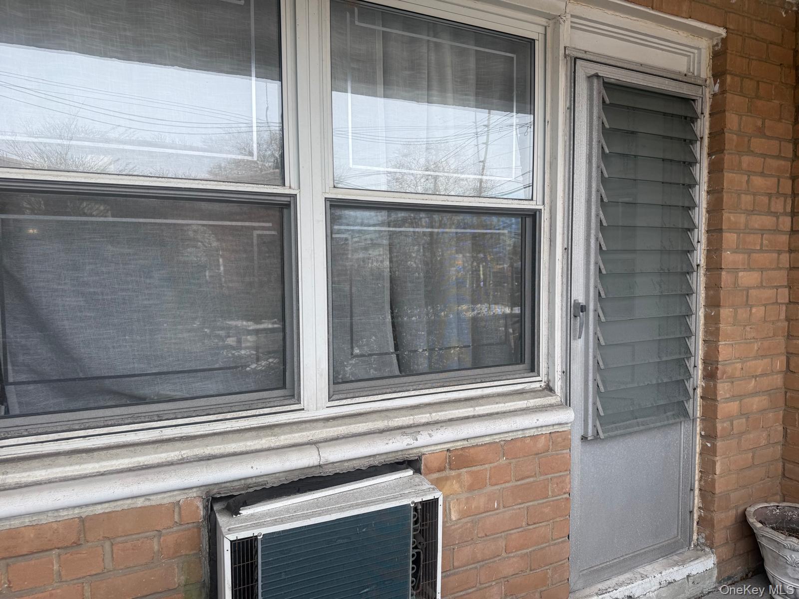 601 Chestnut Street # A-21, Cedarhurst, NY 11516