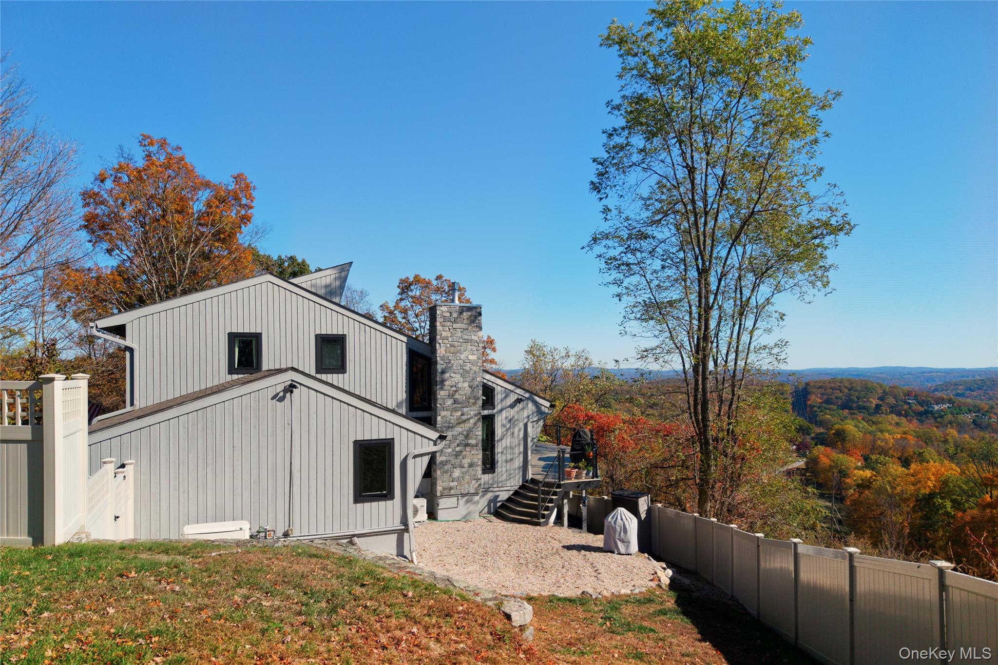 26 Summit Circle Drive, Mahopac, NY 10541