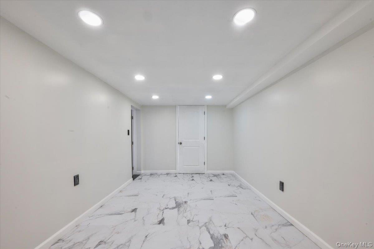 3523 Laconia Avenue, Bronx, NY 10469