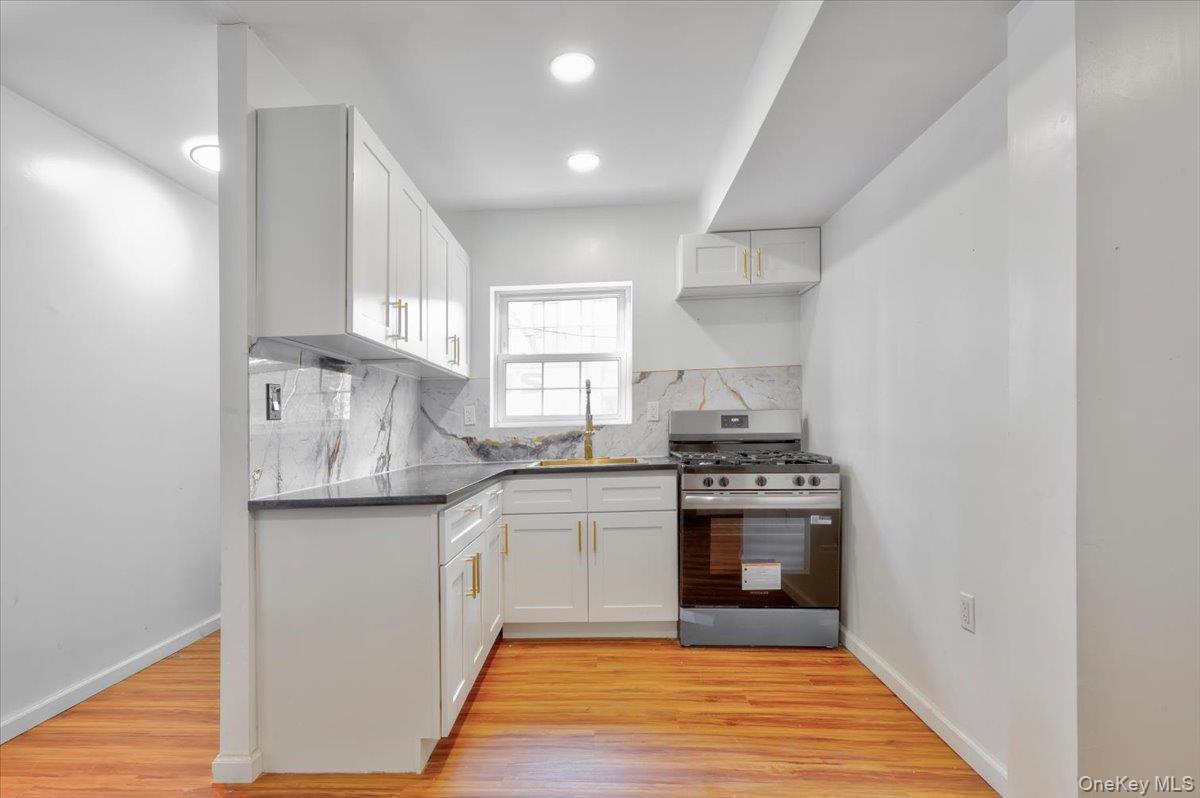 3523 Laconia Avenue, Bronx, NY 10469