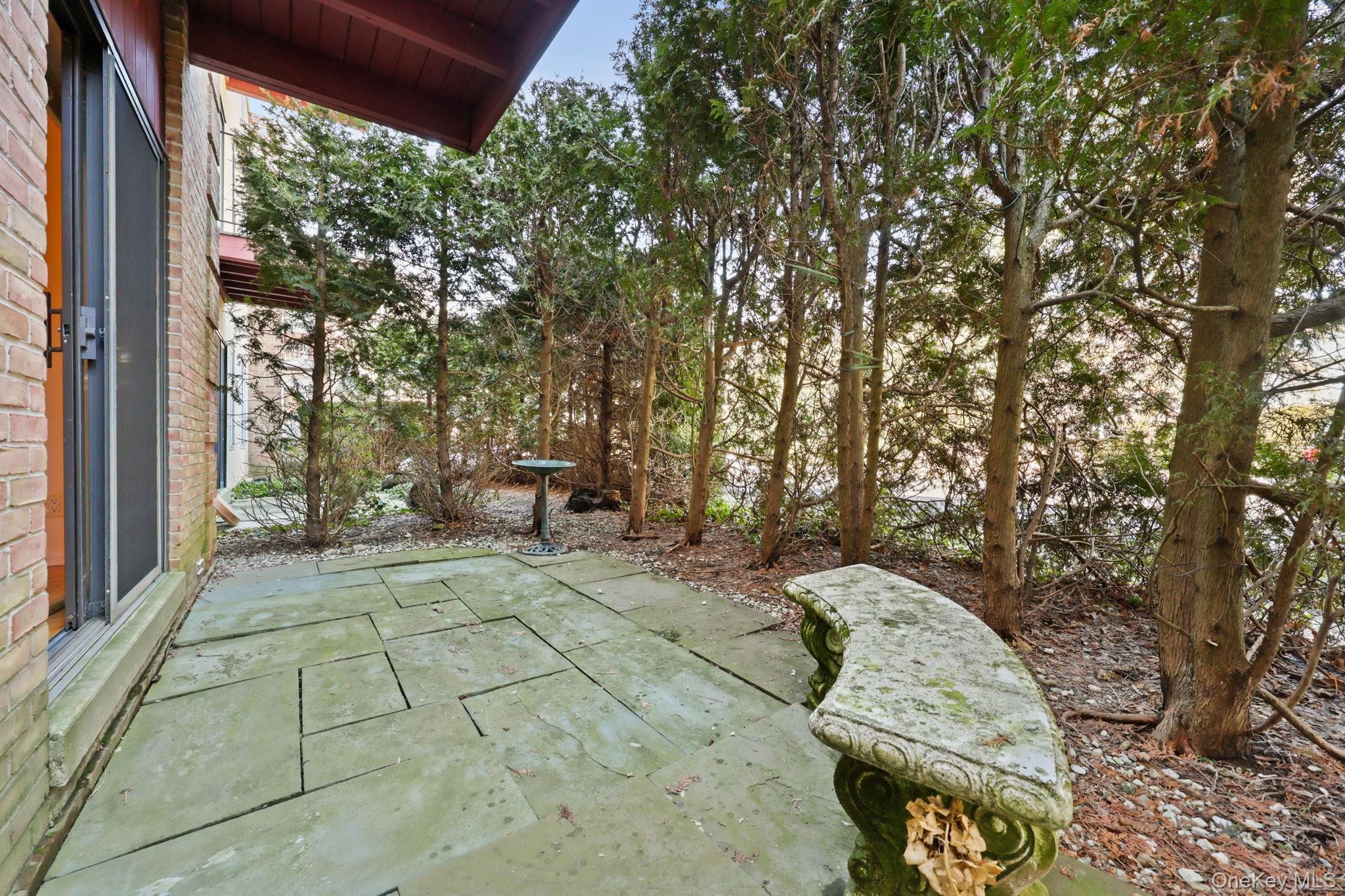 140 Field Point Road # 2, Greenwich, CT 06830