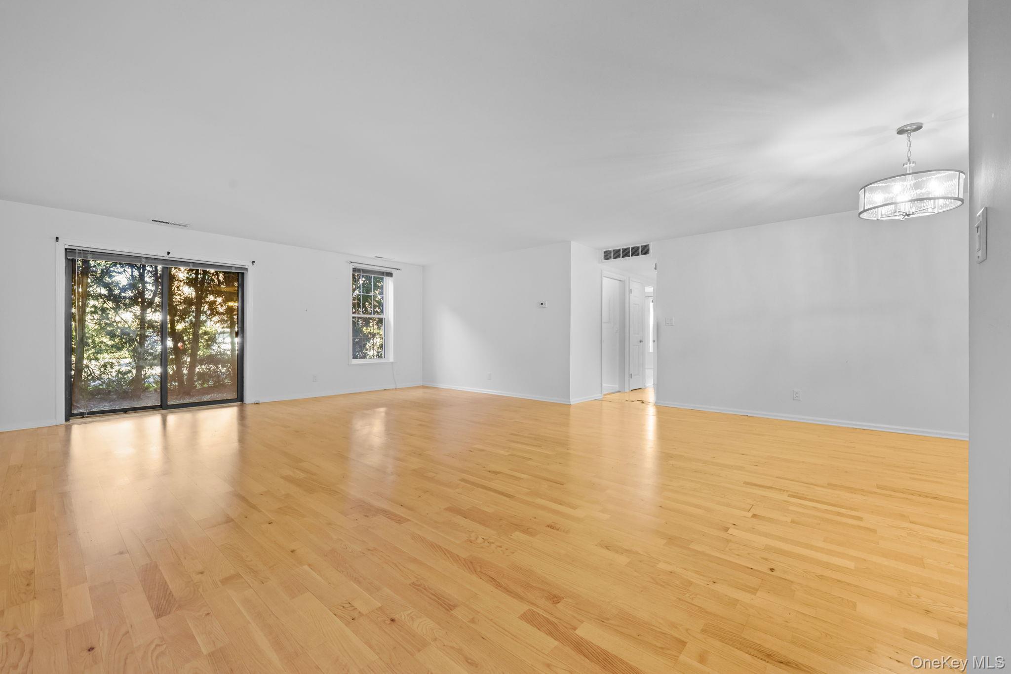 140 Field Point Road # 2, Greenwich, CT 06830