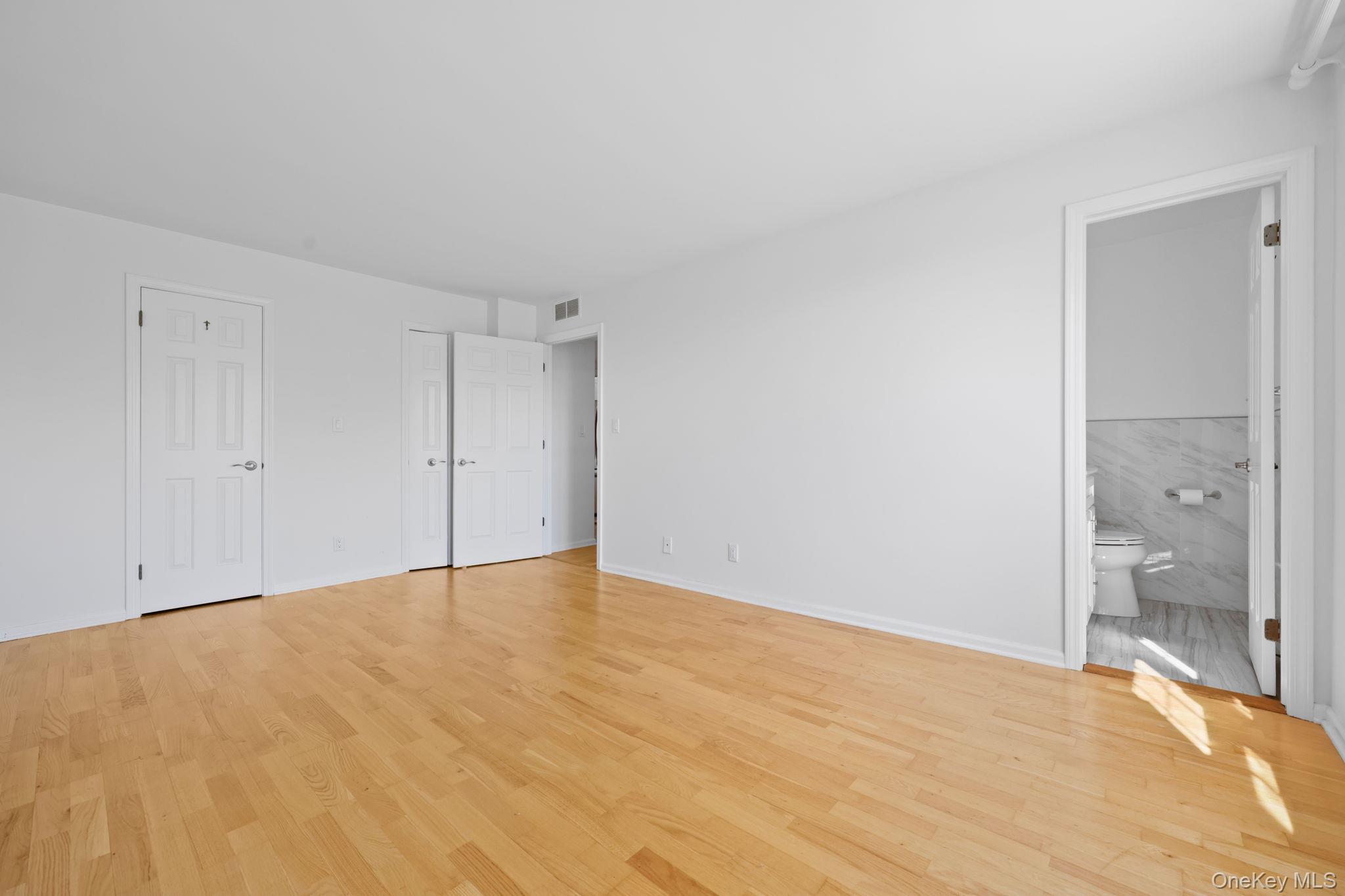 140 Field Point Road # 2, Greenwich, CT 06830