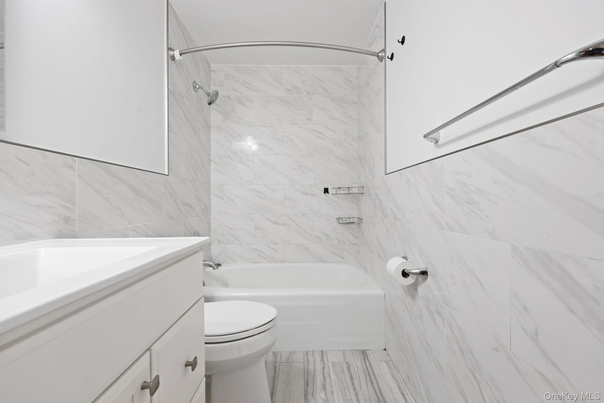 140 Field Point Road # 2, Greenwich, CT 06830