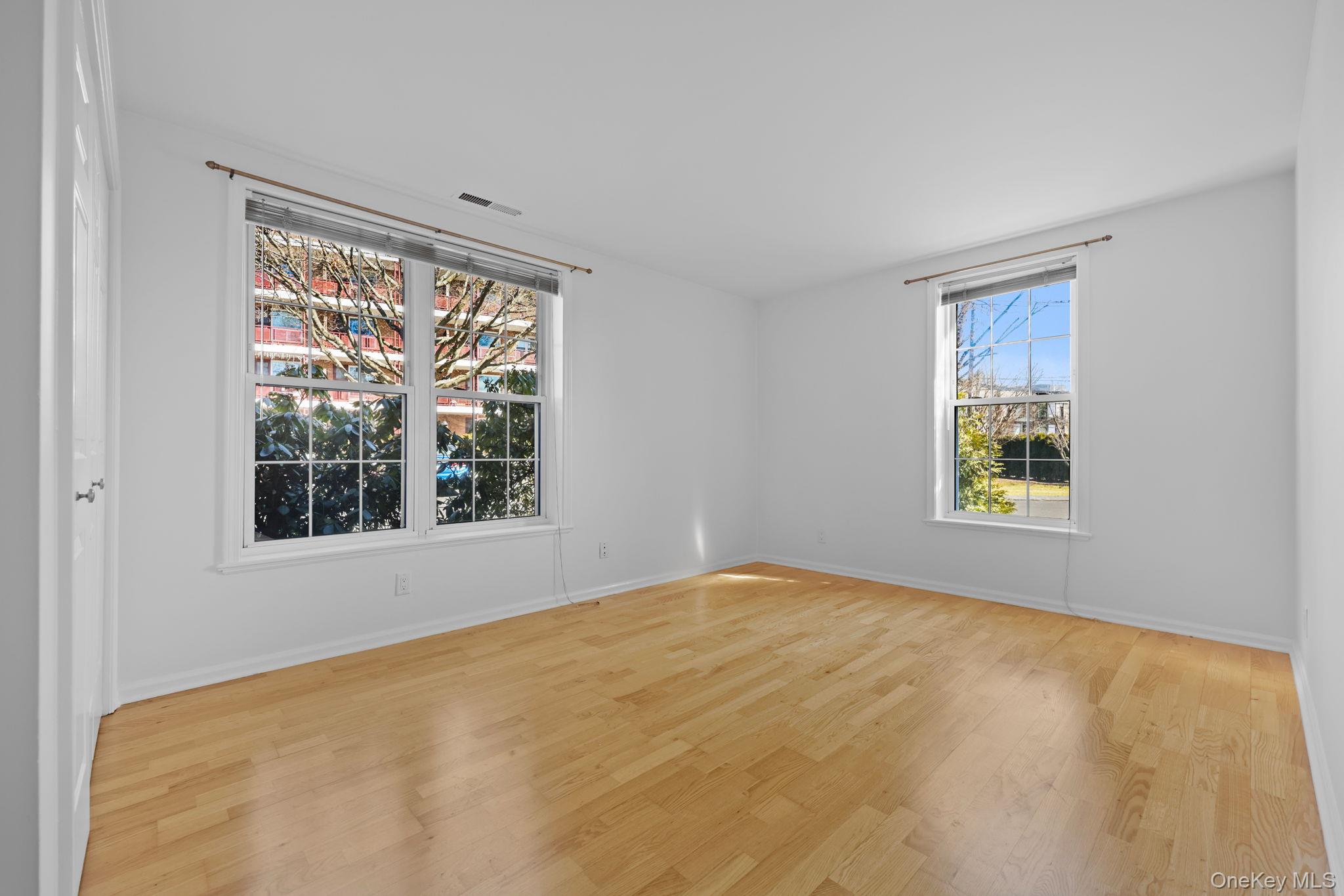 140 Field Point Road # 2, Greenwich, CT 06830