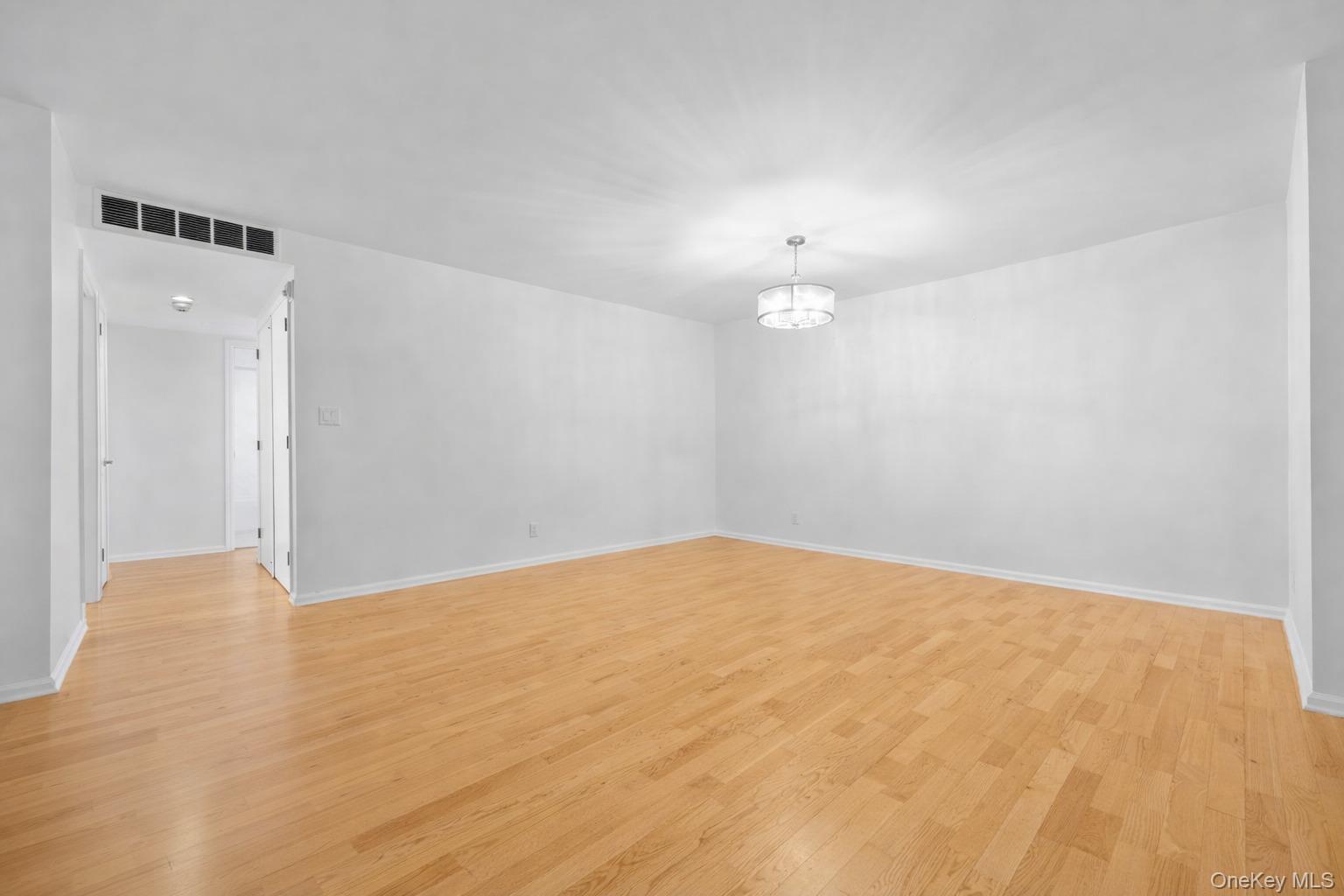 140 Field Point Road # 2, Greenwich, CT 06830