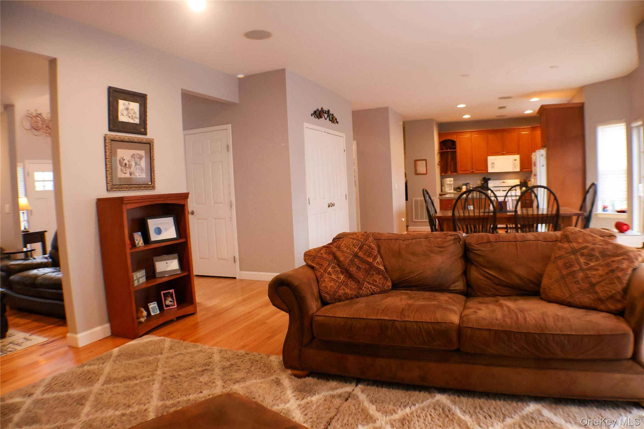 5 Juniper Way, Wappingers Falls, NY 12590