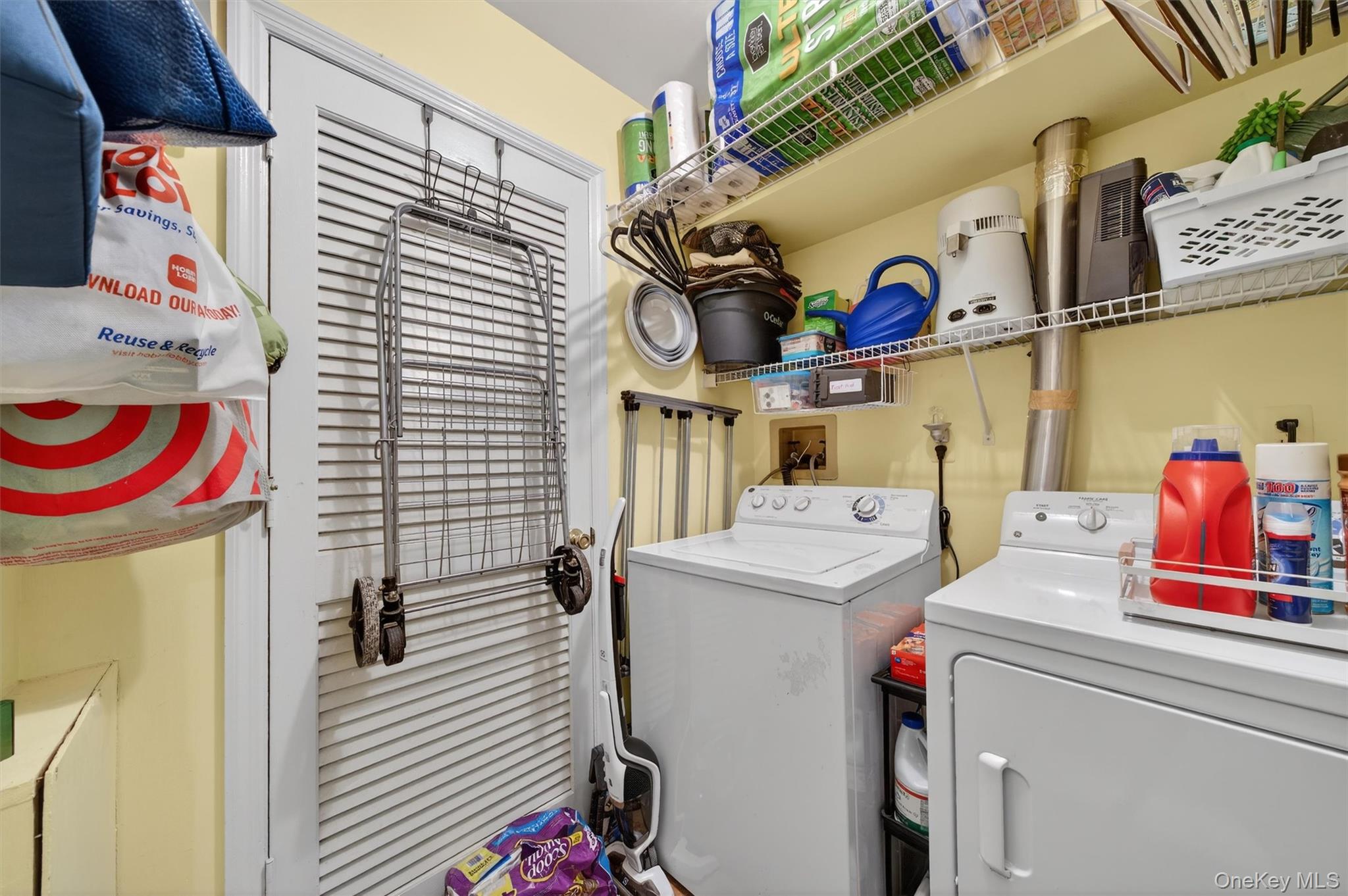 21 Magnolia Lane, Warwick, NY 10990