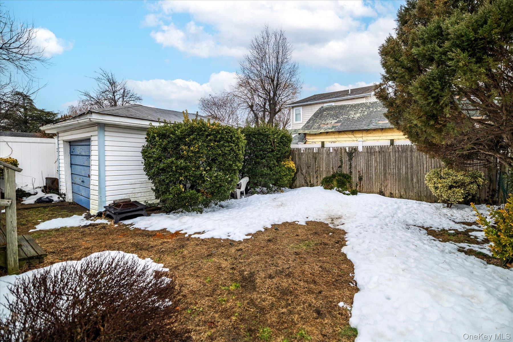 36 Hudson Avenue, Valley Stream, NY 11580