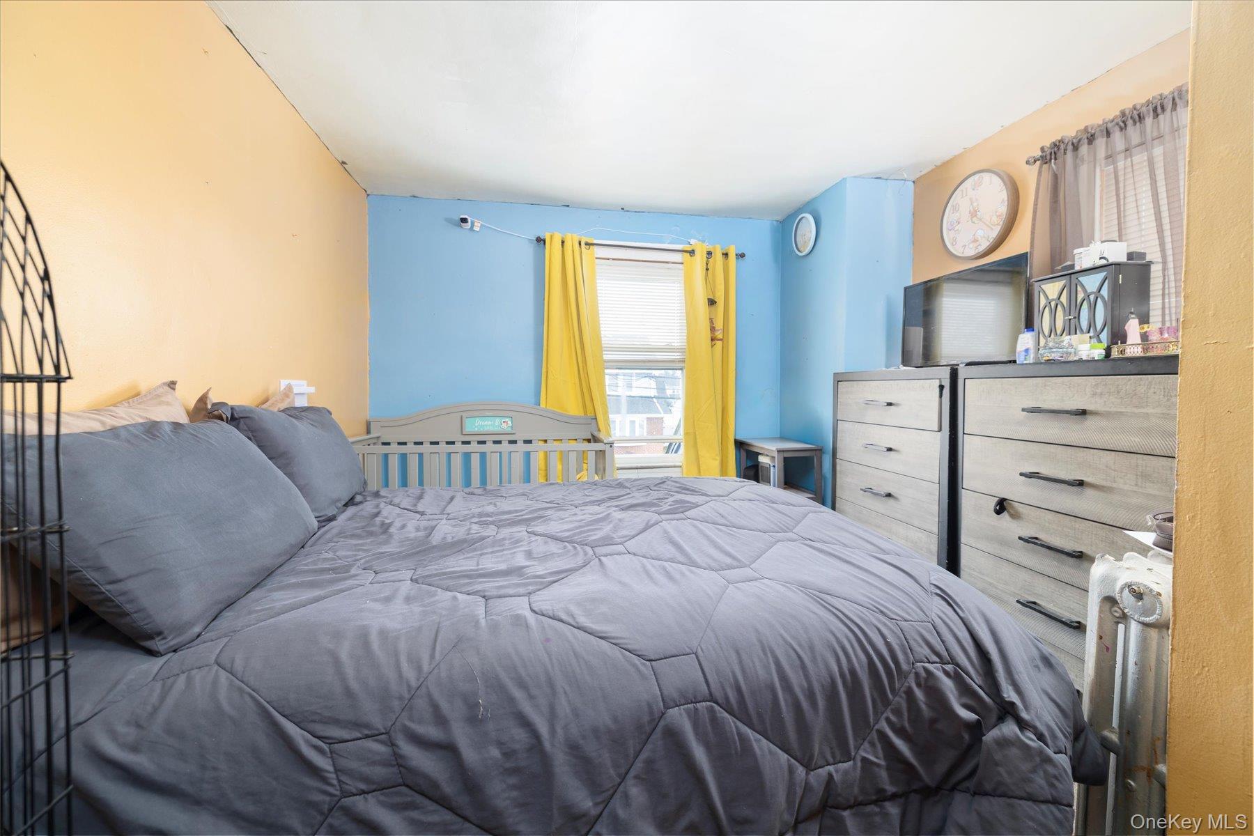 36 Hudson Avenue, Valley Stream, NY 11580