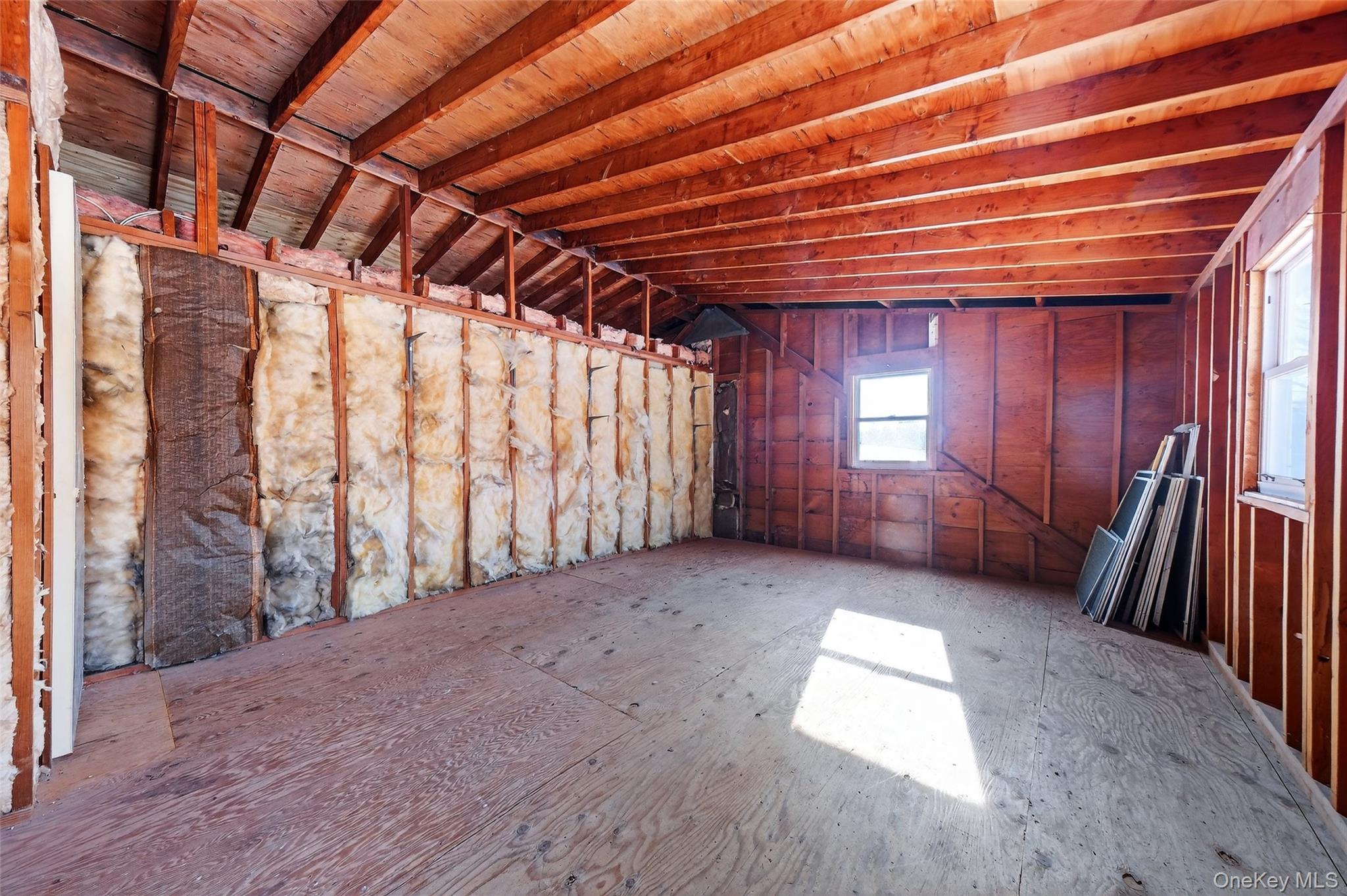 15 Laffin Lane, Poughkeepsie, NY 12603