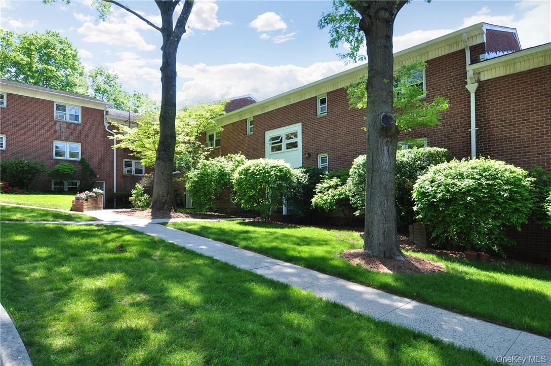 140 N Broadway # R-4, Irvington, NY 10533