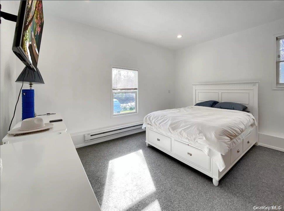 18 Old Riverhead Road, Hampton Bays, NY 11946