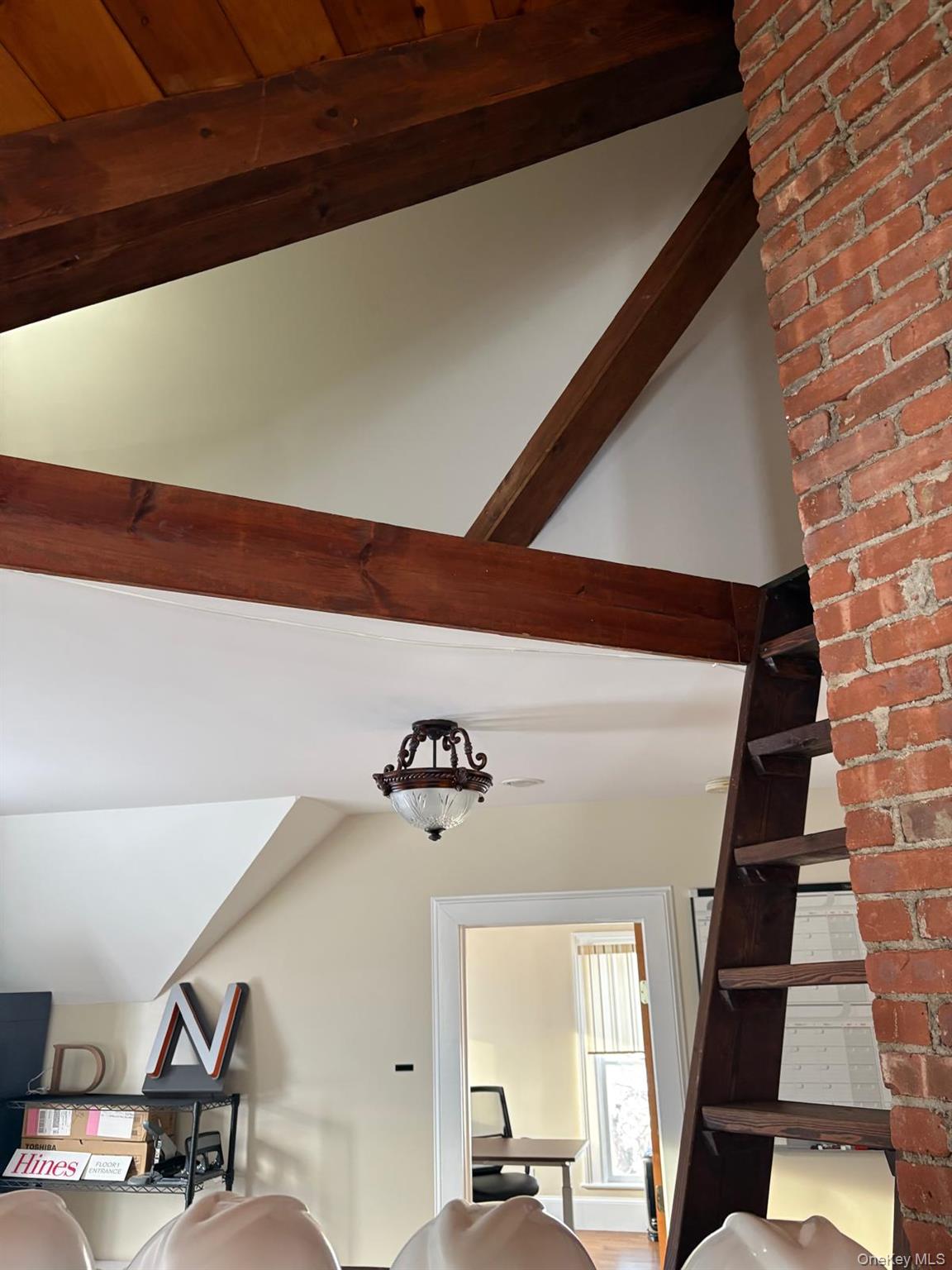 54 N Broadway, Tarrytown, NY 10591