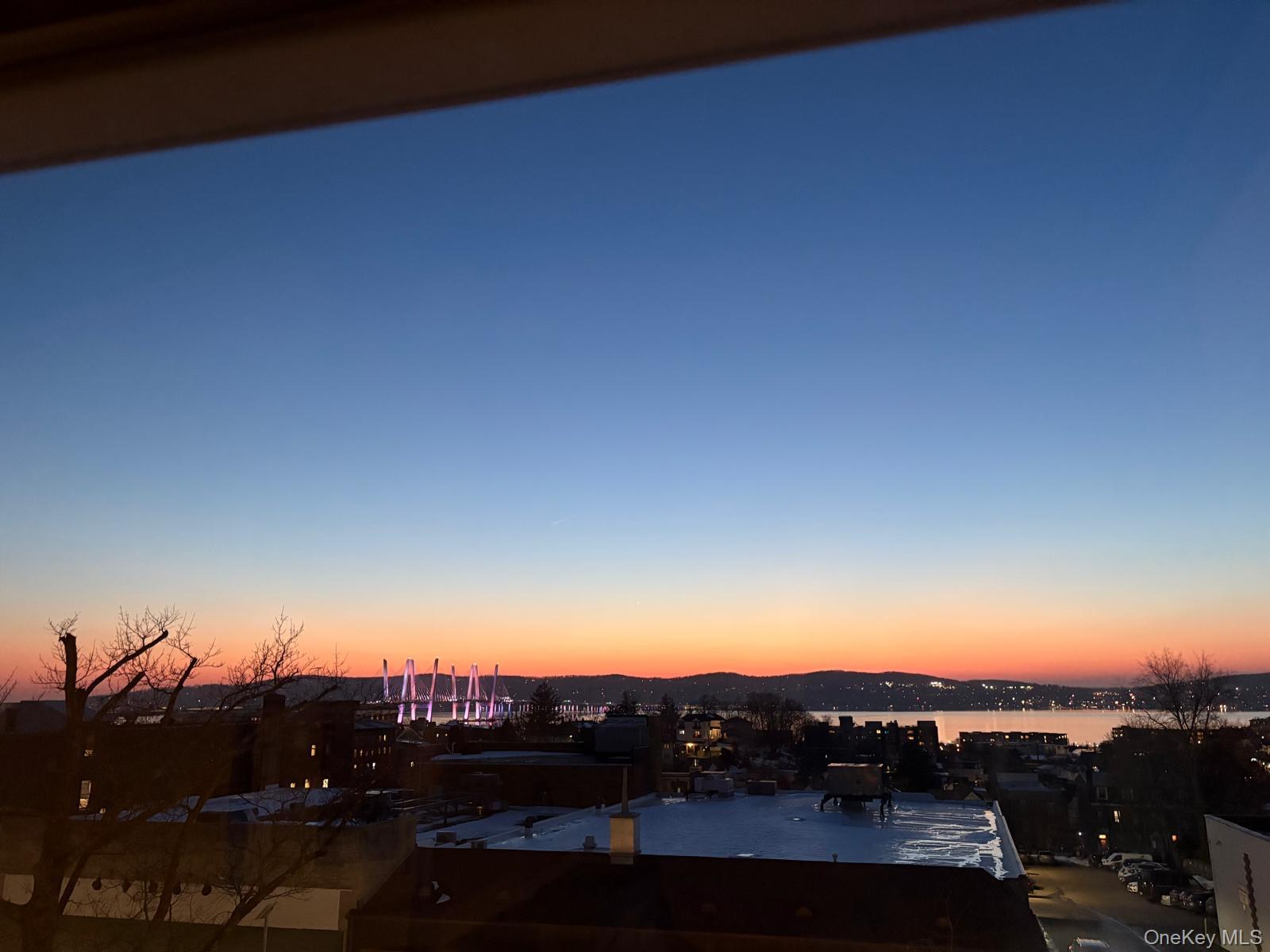 54 N Broadway, Tarrytown, NY 10591